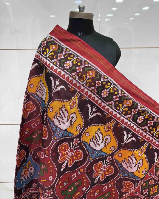 Red & Multicolour Narikunj Matka Twill Patola Dupatta - SindhoiPatolaArt