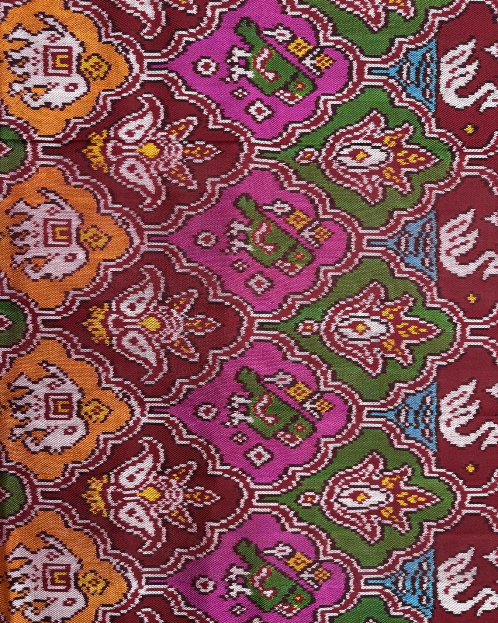 Red & Multicolour Narikunj Patola Dupatta - SindhoiPatolaArt