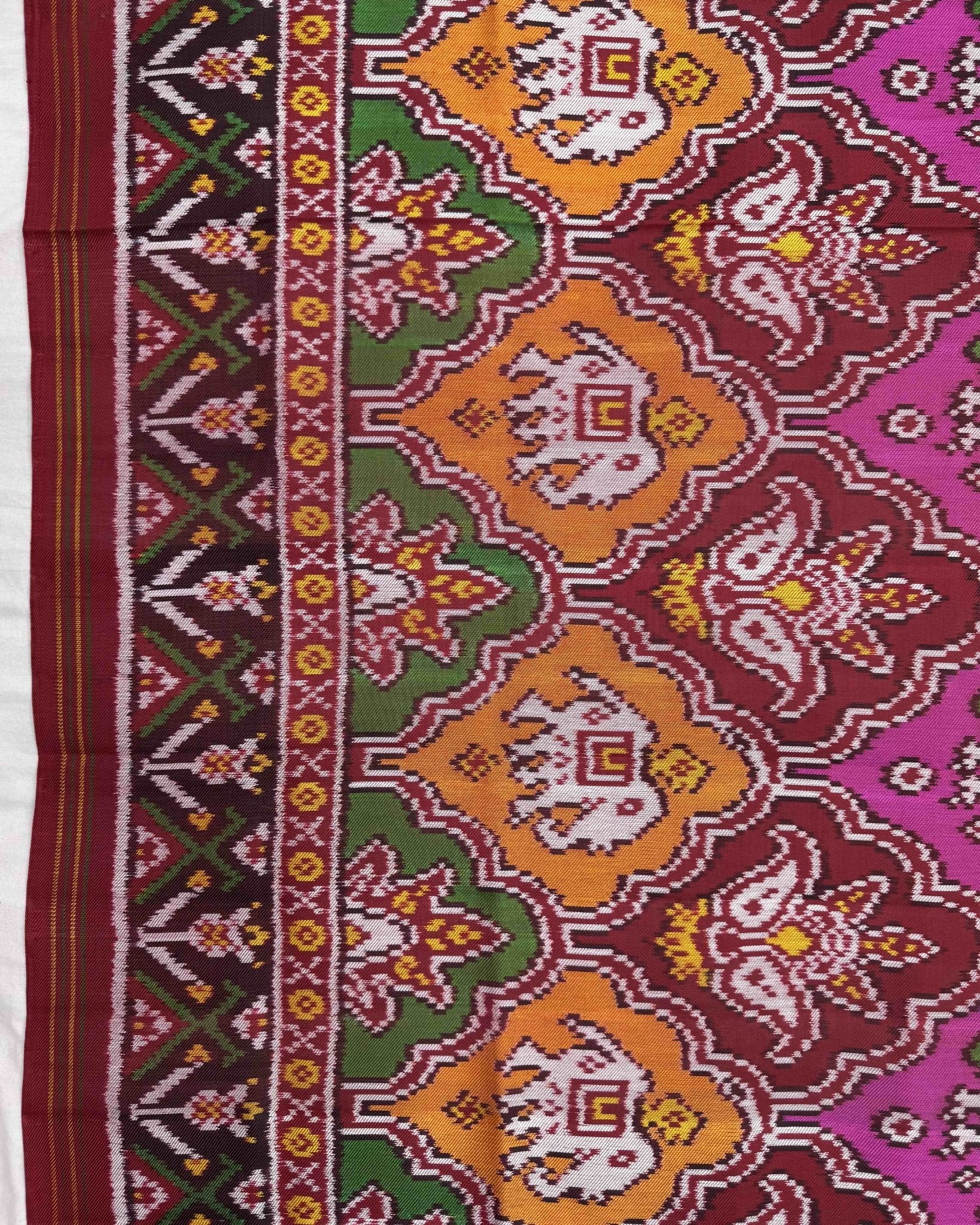 Red & Multicolour Narikunj Patola Dupatta - SindhoiPatolaArt