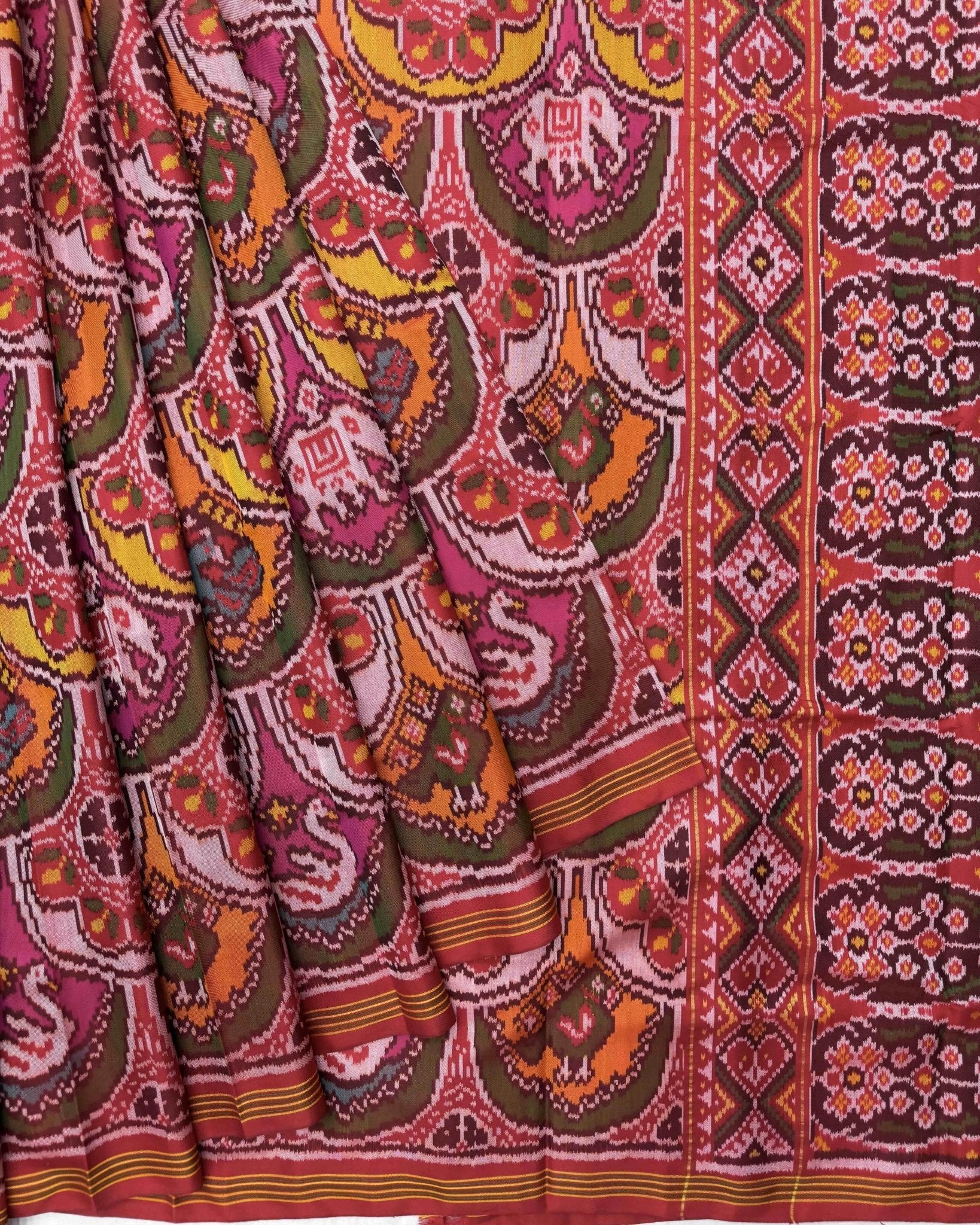 Red Multicolour Narikunj Semi Double Ikat Patola Saree - SindhoiPatolaArt