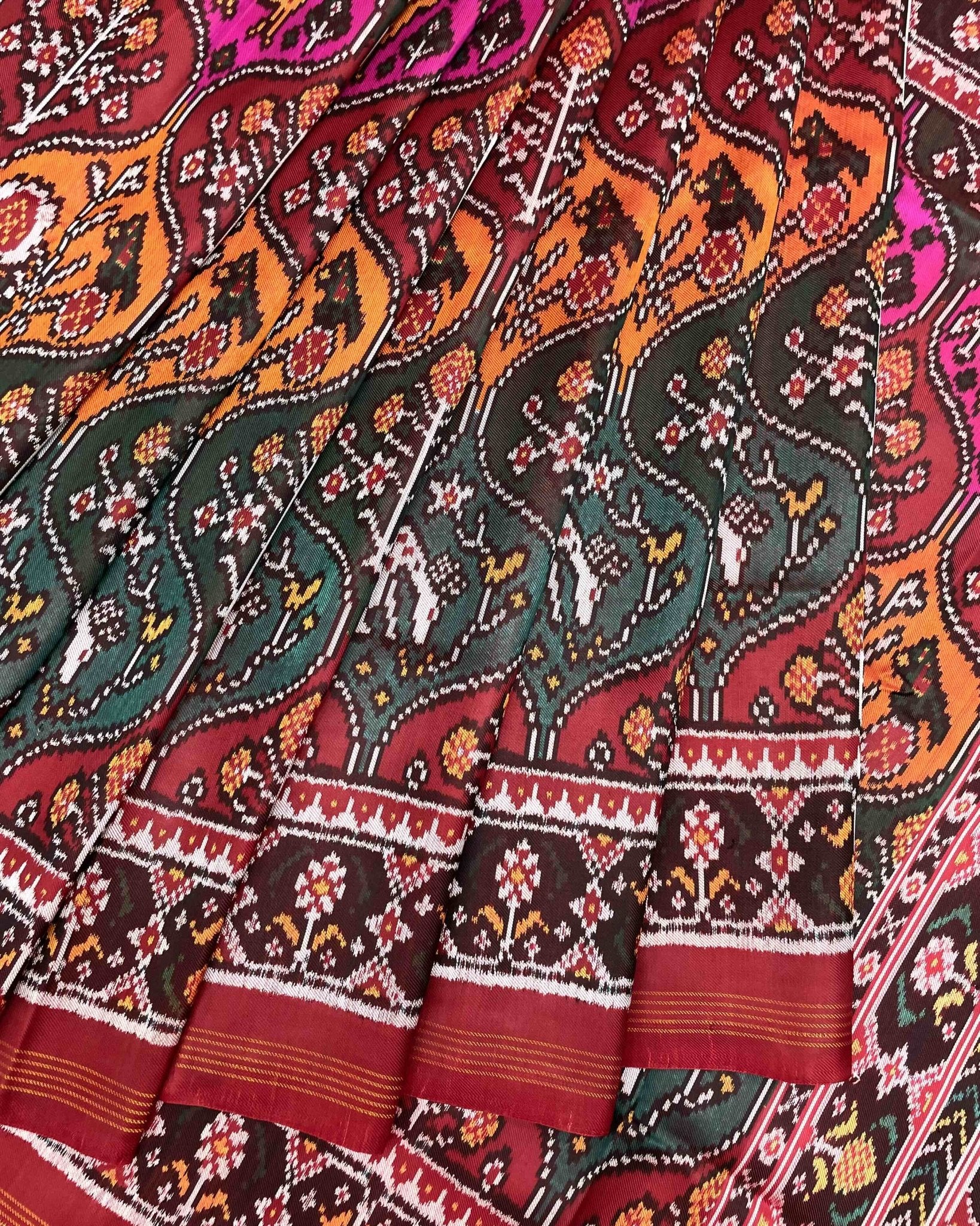 Red & Multicolour Narikunj Twill Patola Saree - SindhoiPatolaArt