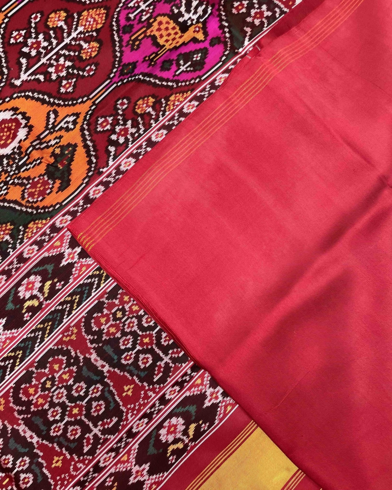 Red & Multicolour Narikunj Twill Patola Saree - SindhoiPatolaArt