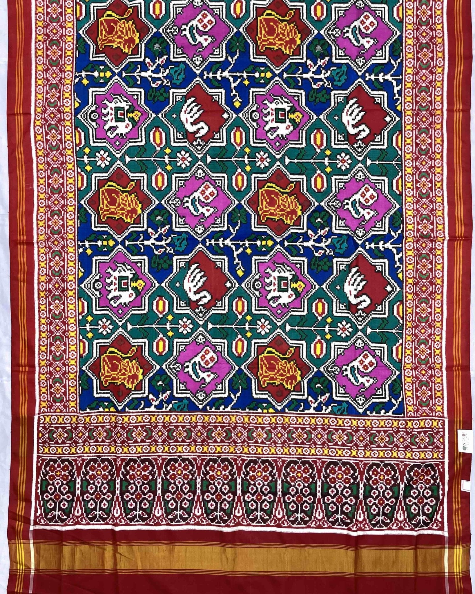 Red & Multicolour Star Narikunj Double Ikat Patola Saree - SindhoiPatolaArt