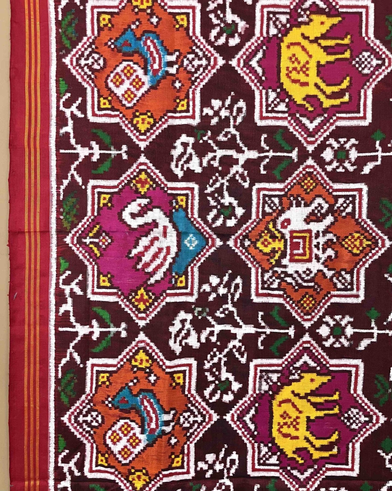 Red & Multicolour Star Narikunj Patola Dupatta - SindhoiPatolaArt