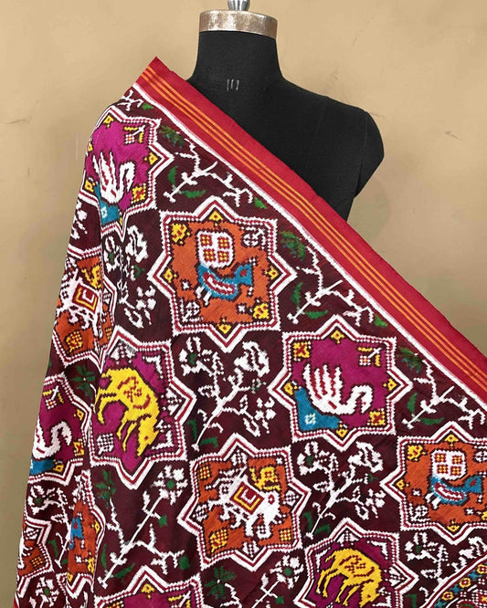 Red & Multicolour Star Narikunj Patola Dupatta - SindhoiPatolaArt