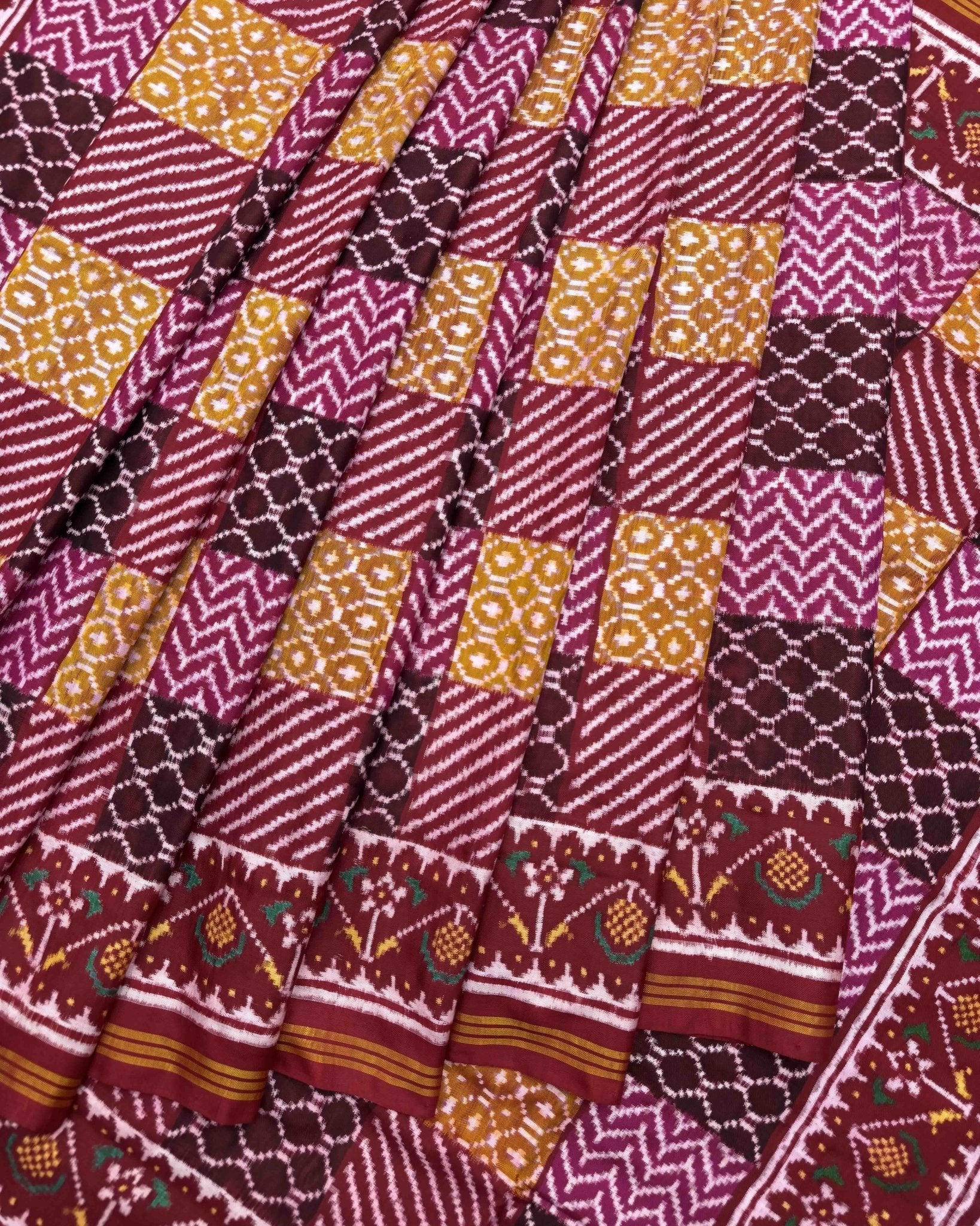 Red Multicolur Chex Mix Patan Patola Saree - SindhoiPatolaArt
