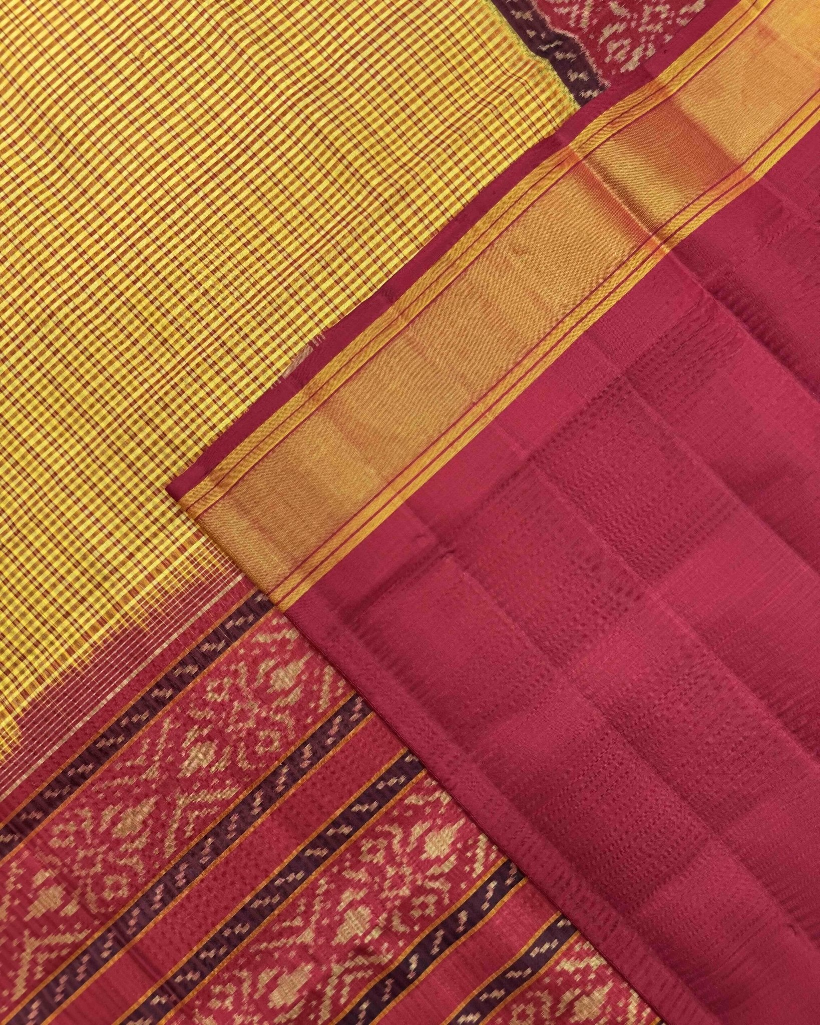 Red & Mustard Small Chex Patola Saree - SindhoiPatolaArt