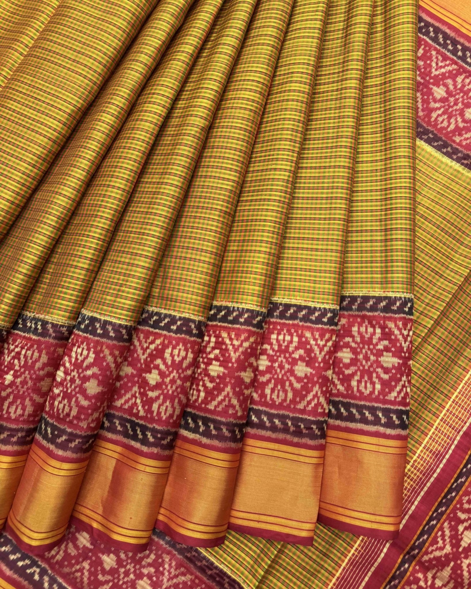 Red & Mustard Yellow Chex Patola Saree - SindhoiPatolaArt