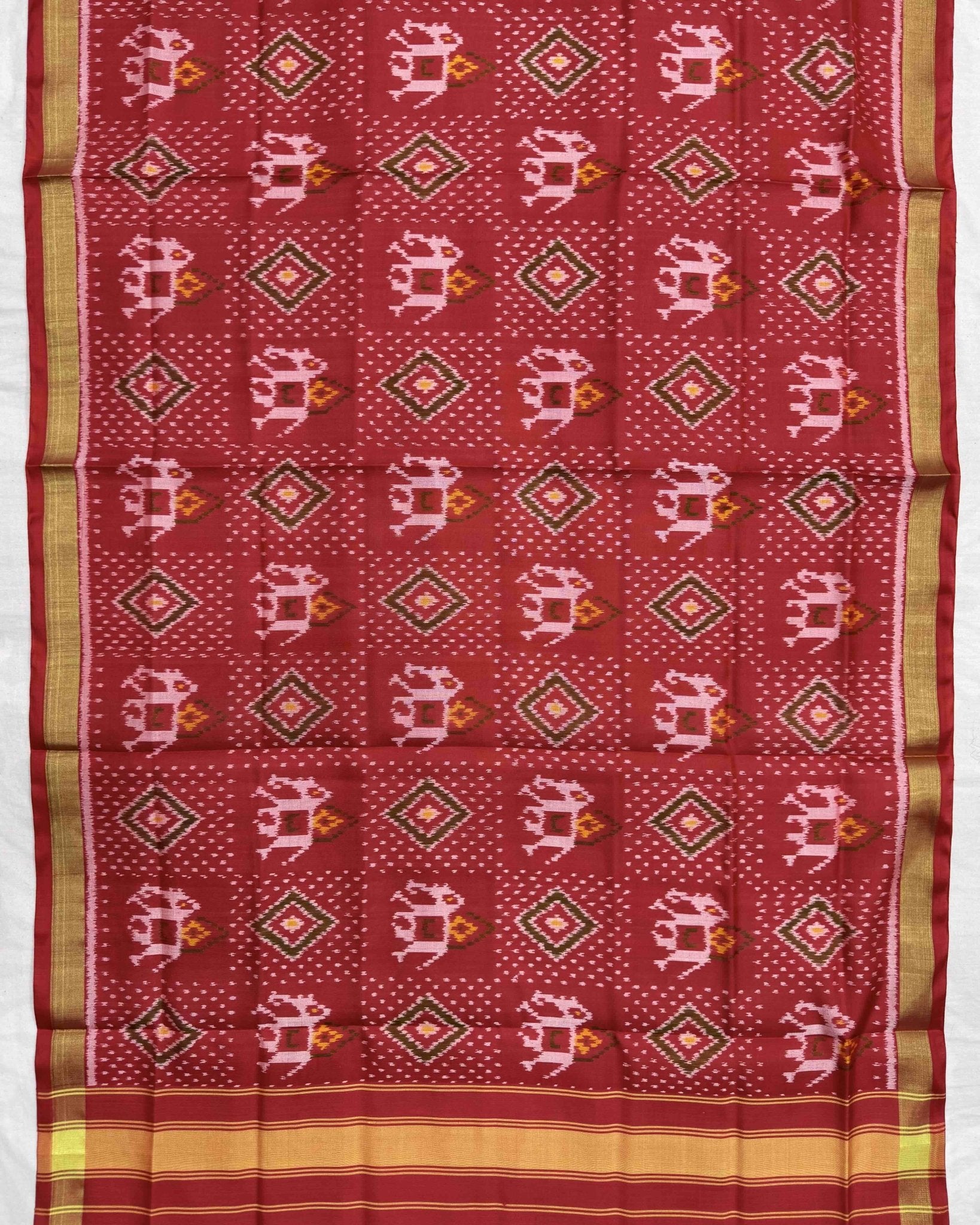 Red Narikunj Panchadna Patola Dupatta - SindhoiPatolaArt