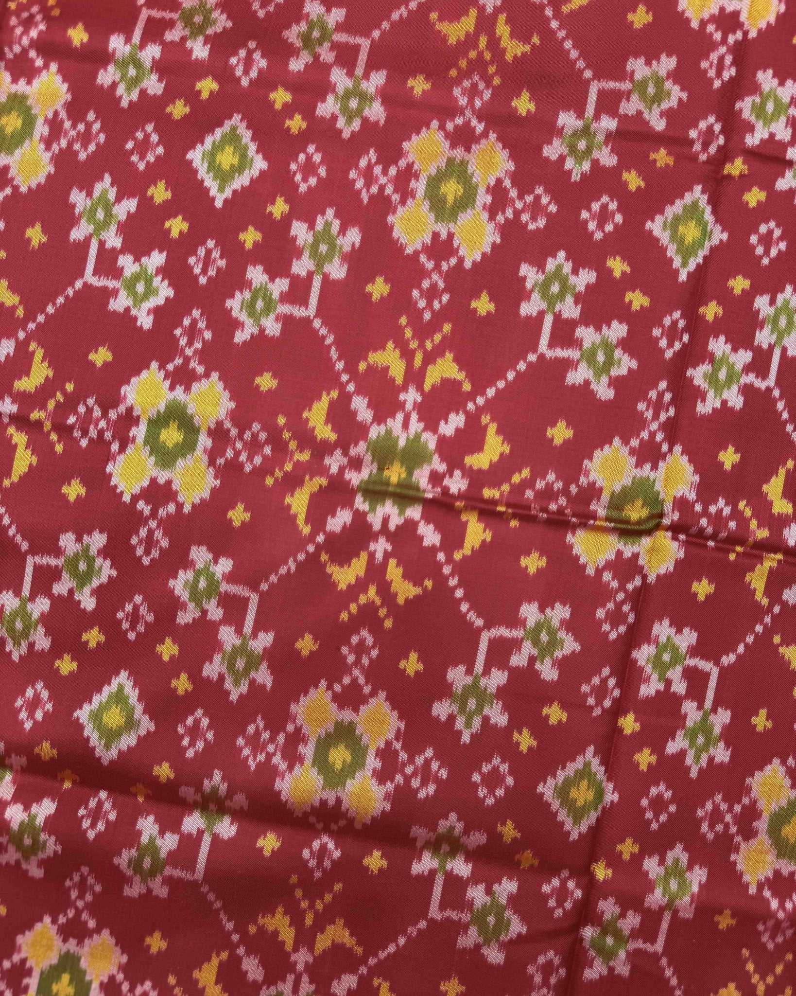 Red Navratan Patola Saree - SindhoiPatolaArt