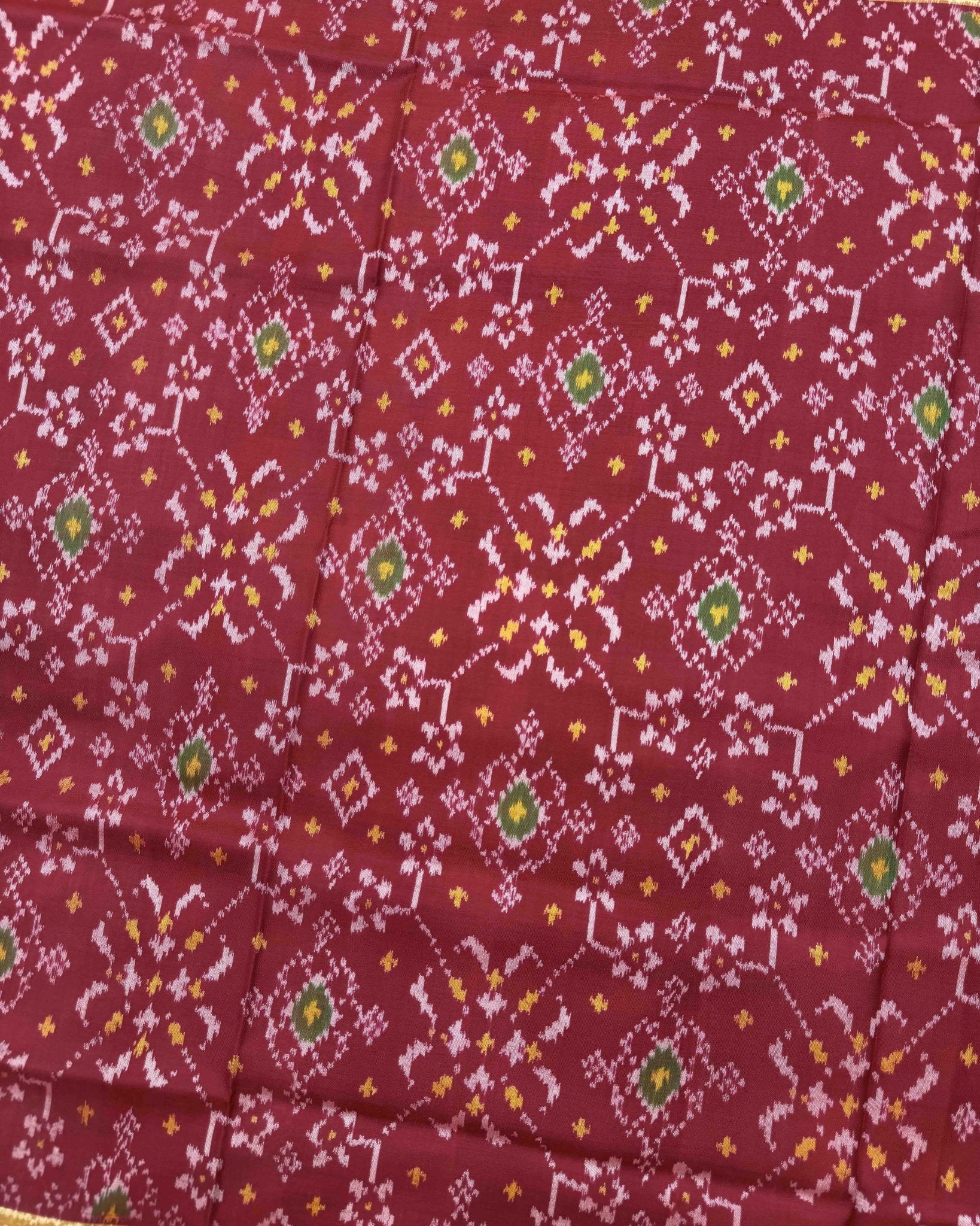 Red Navratan Patola Saree - SindhoiPatolaArt