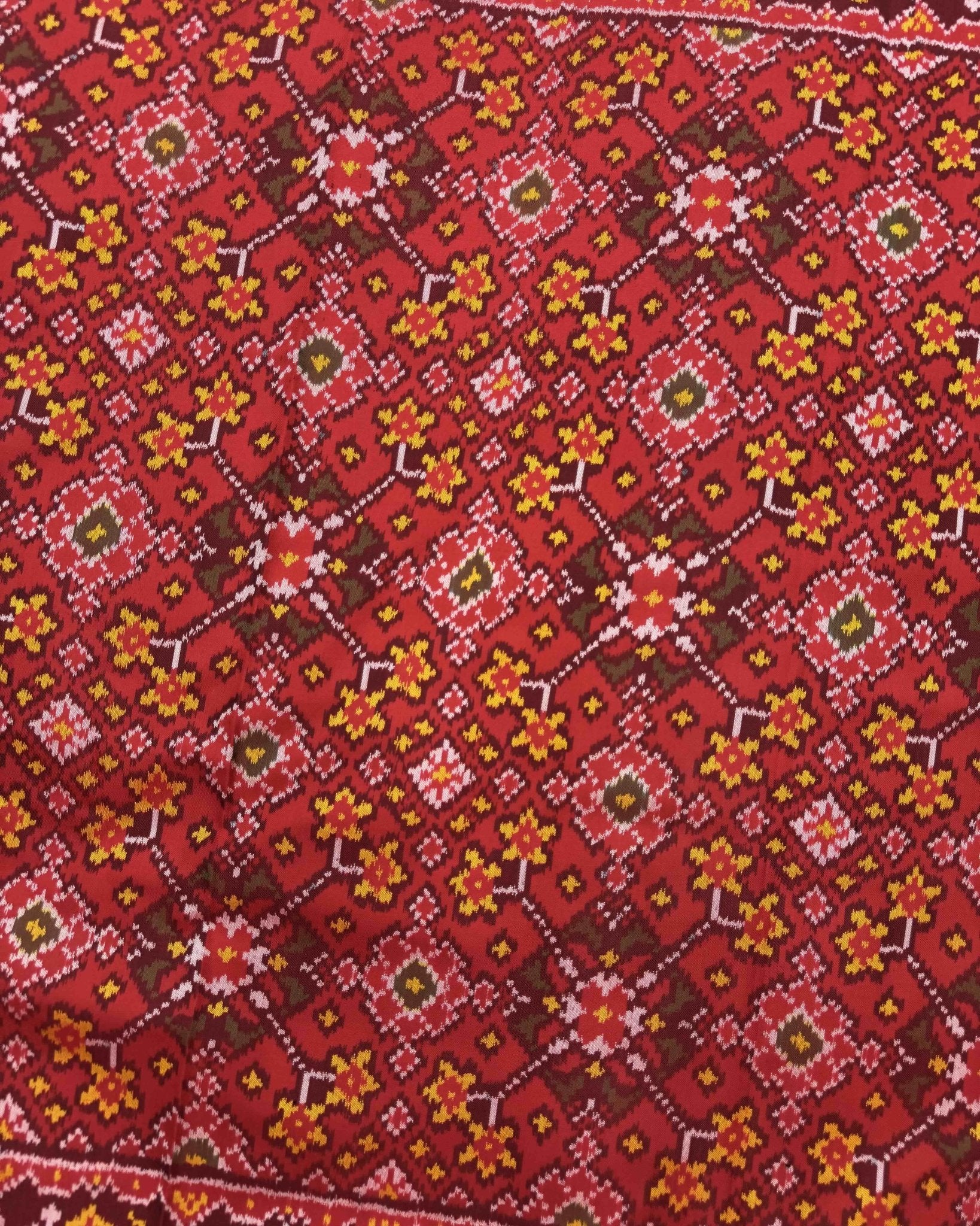 Red Navratan Patola Saree - SindhoiPatolaArt