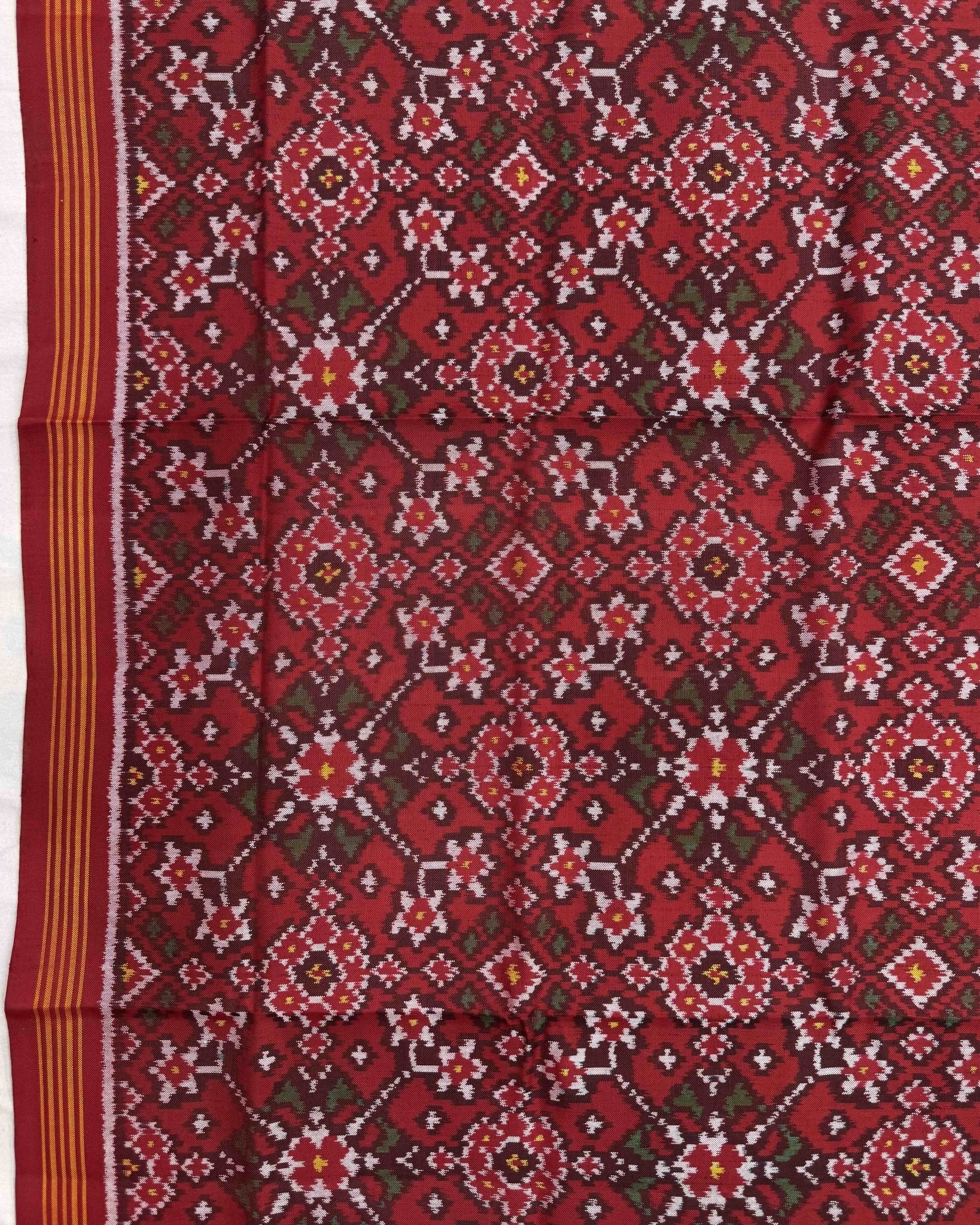 Red Navratan Semi Double Ikat Patola Dupatta - SindhoiPatolaArt