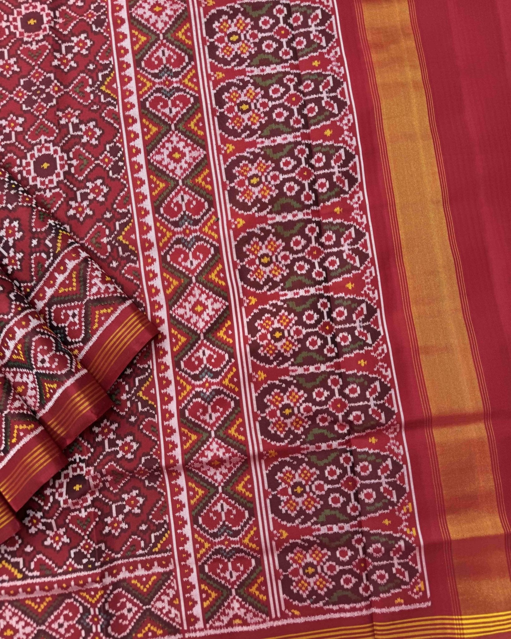 Red Navratan Semi Double Ikat Patola Saree - SindhoiPatolaArt