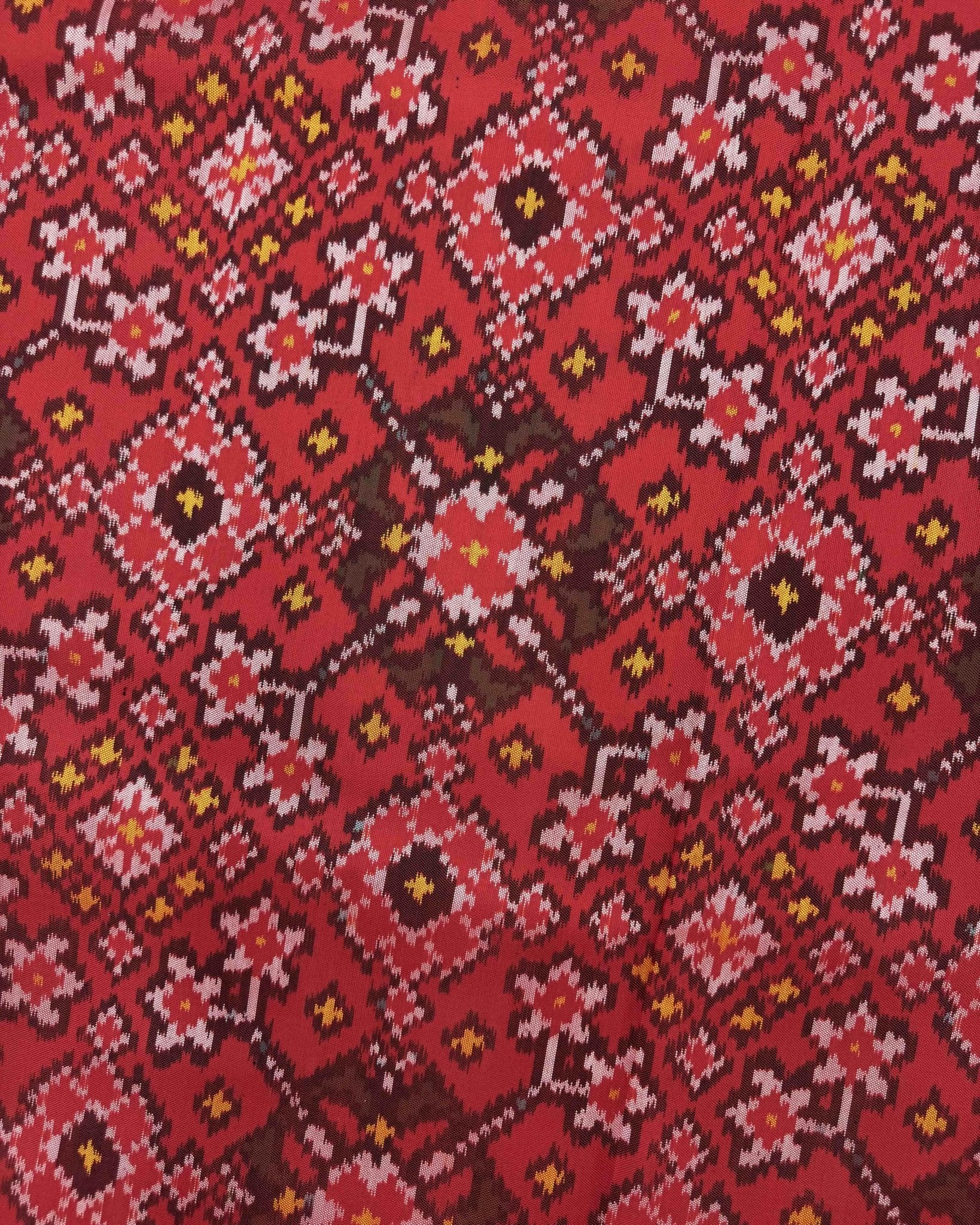 Red Navratan Semi Double Ikat Patola Saree - SindhoiPatolaArt