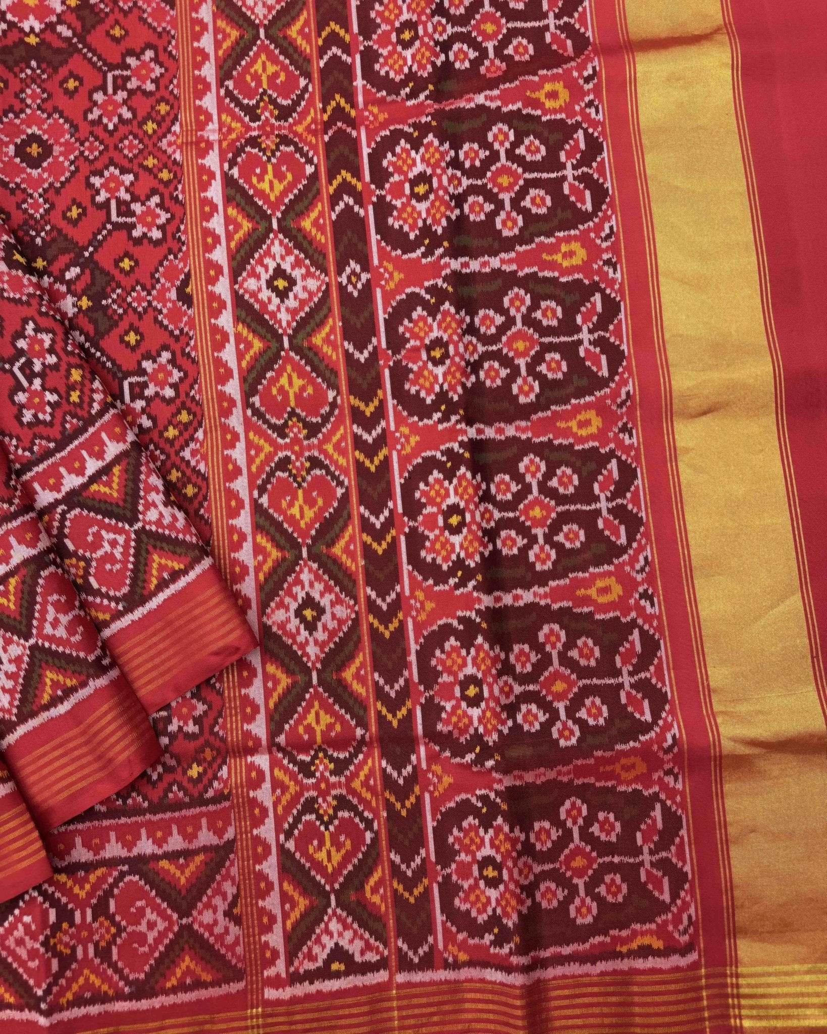 Red Navratan Semi Double Ikat Patola Saree - SindhoiPatolaArt