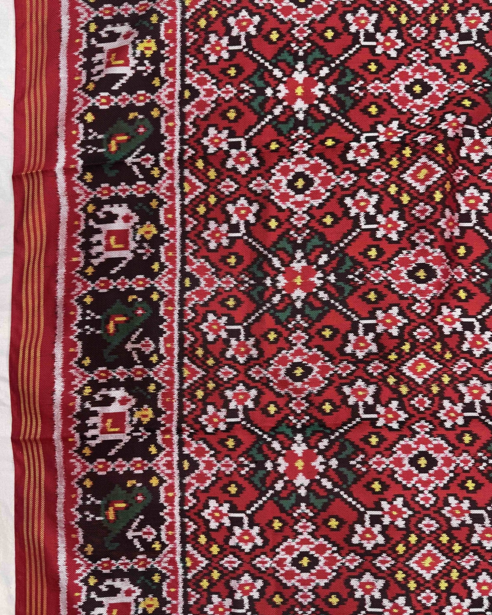 Red Navratan Twill Patola Dupatta - SindhoiPatolaArt