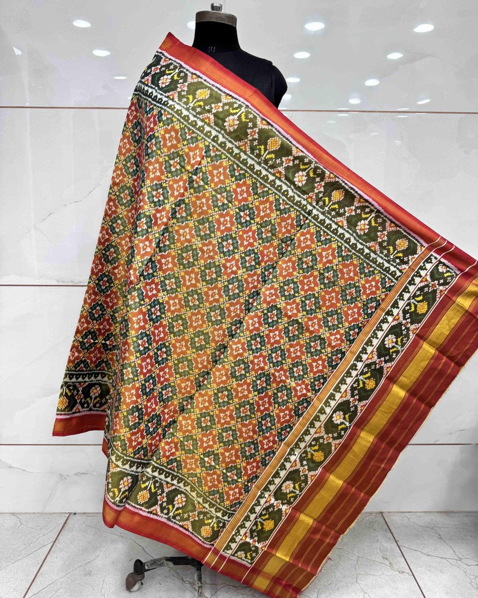 Red & Orange Buttonful Tissue Semi Double Ikat Patola Dupatta - SindhoiPatolaArt