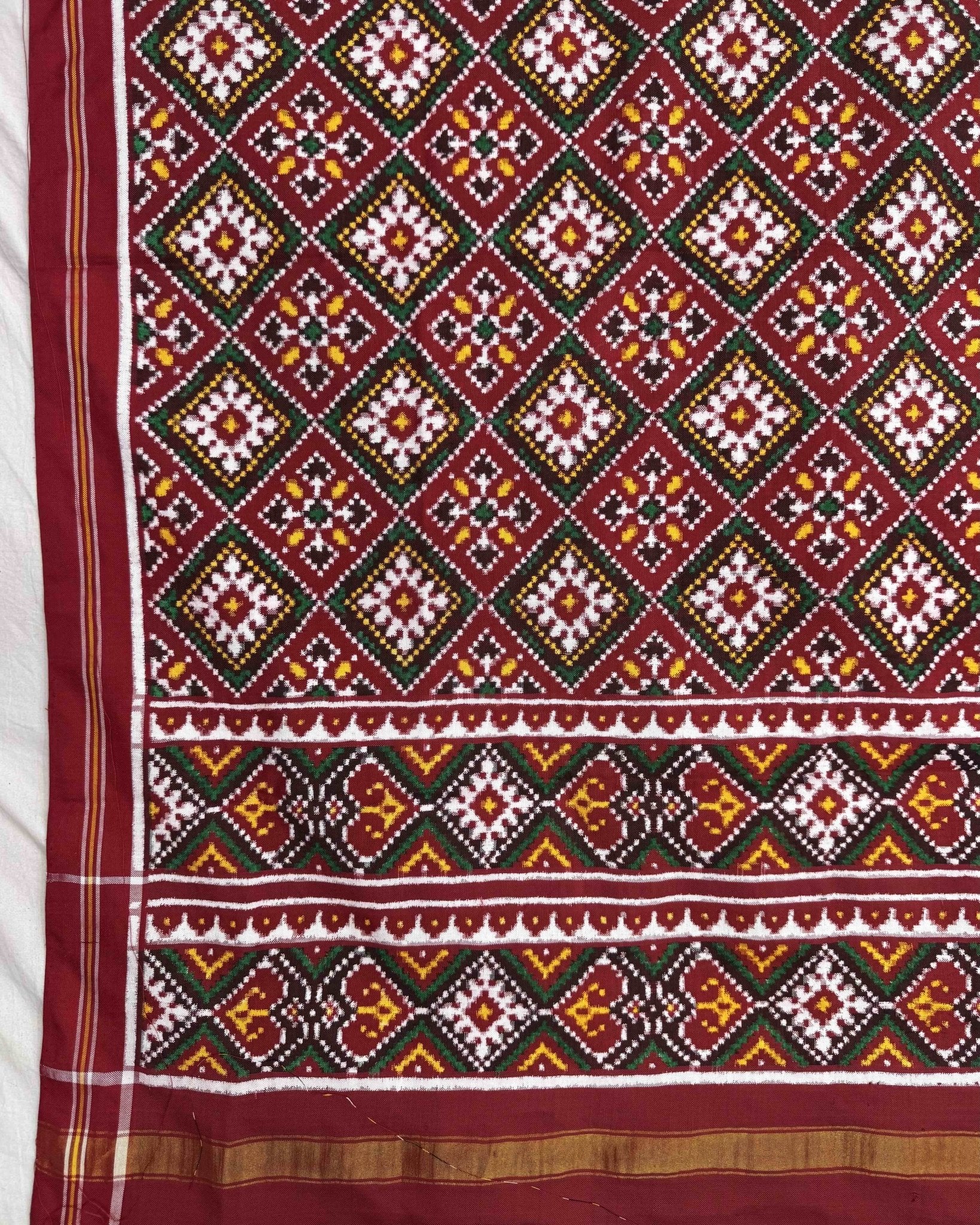 Red Panchanda Doulbe Ikat Patola Dupatta - SindhoiPatolaArt