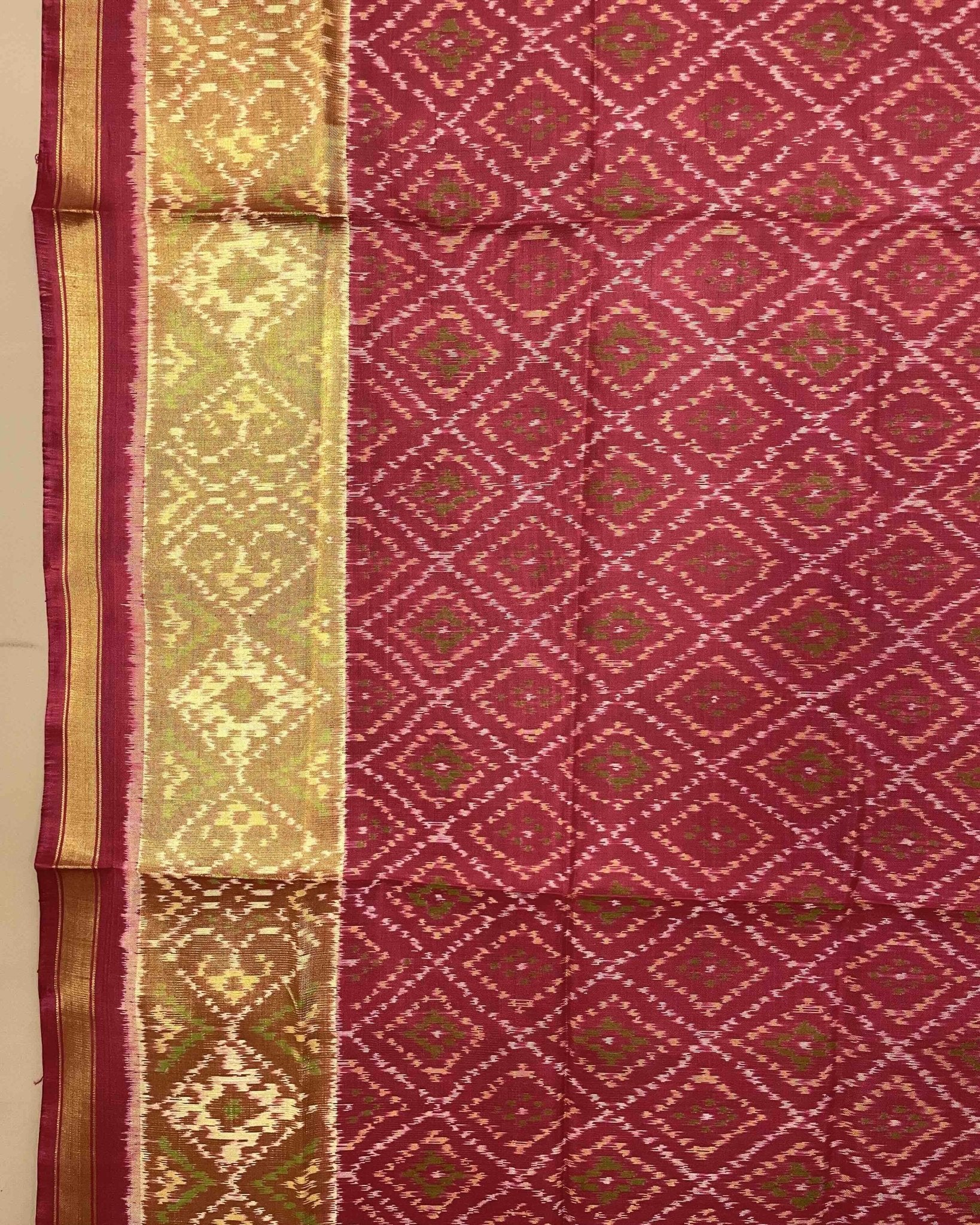Red Panchanda Patola Dupatta - SindhoiPatolaArt