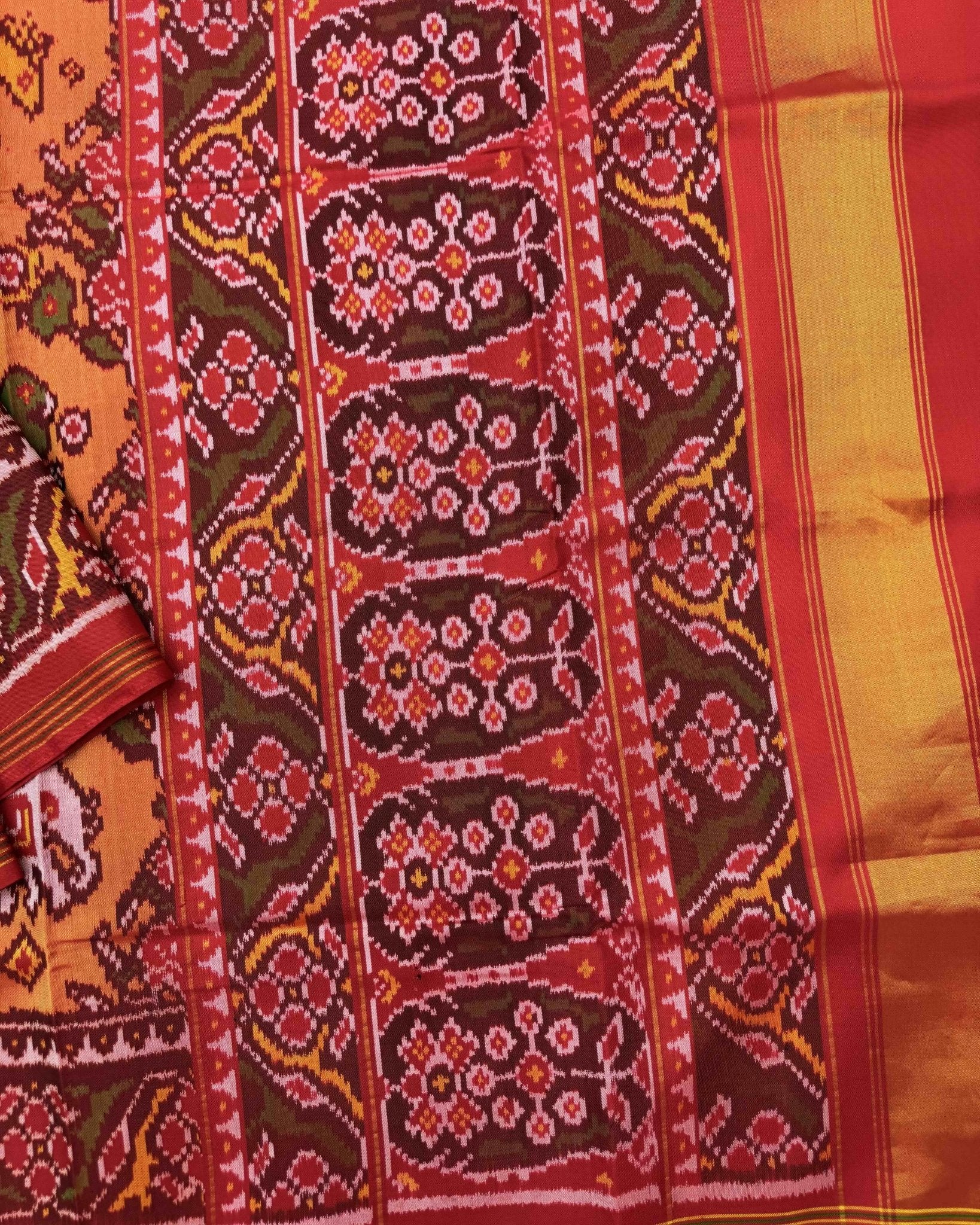 Red & Peach Orange Narikunj Flower Semi Double Ikat Patola Saree - SindhoiPatolaArt