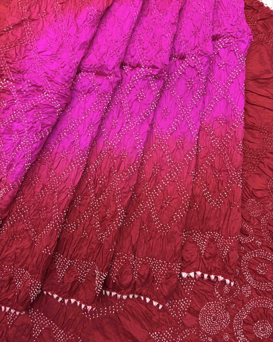 Red & Pink Chiniya Bandhani Saree - SindhoiPatolaArt