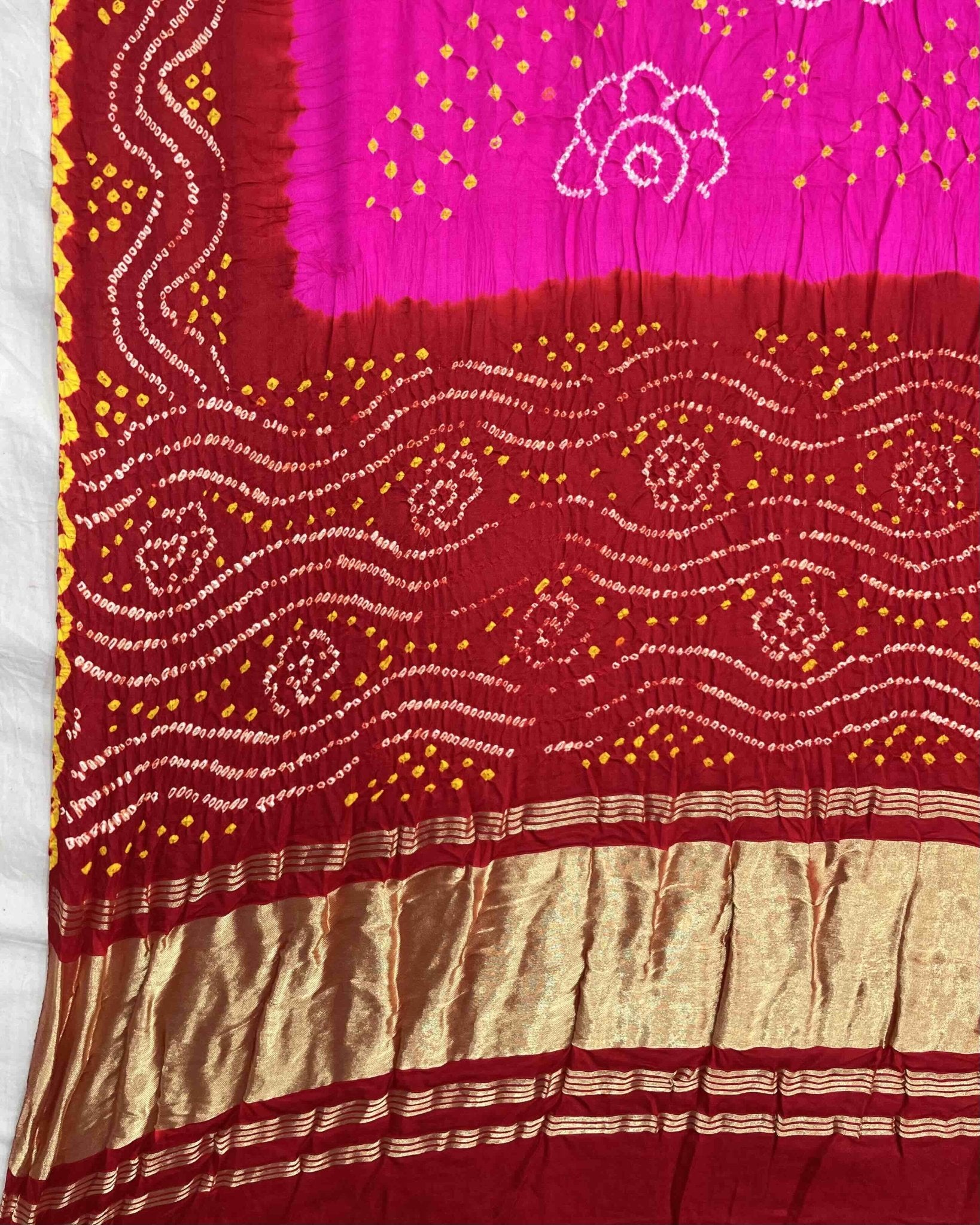 Red & Pink Gajji Bandhani Dupatta - SindhoiPatolaArt