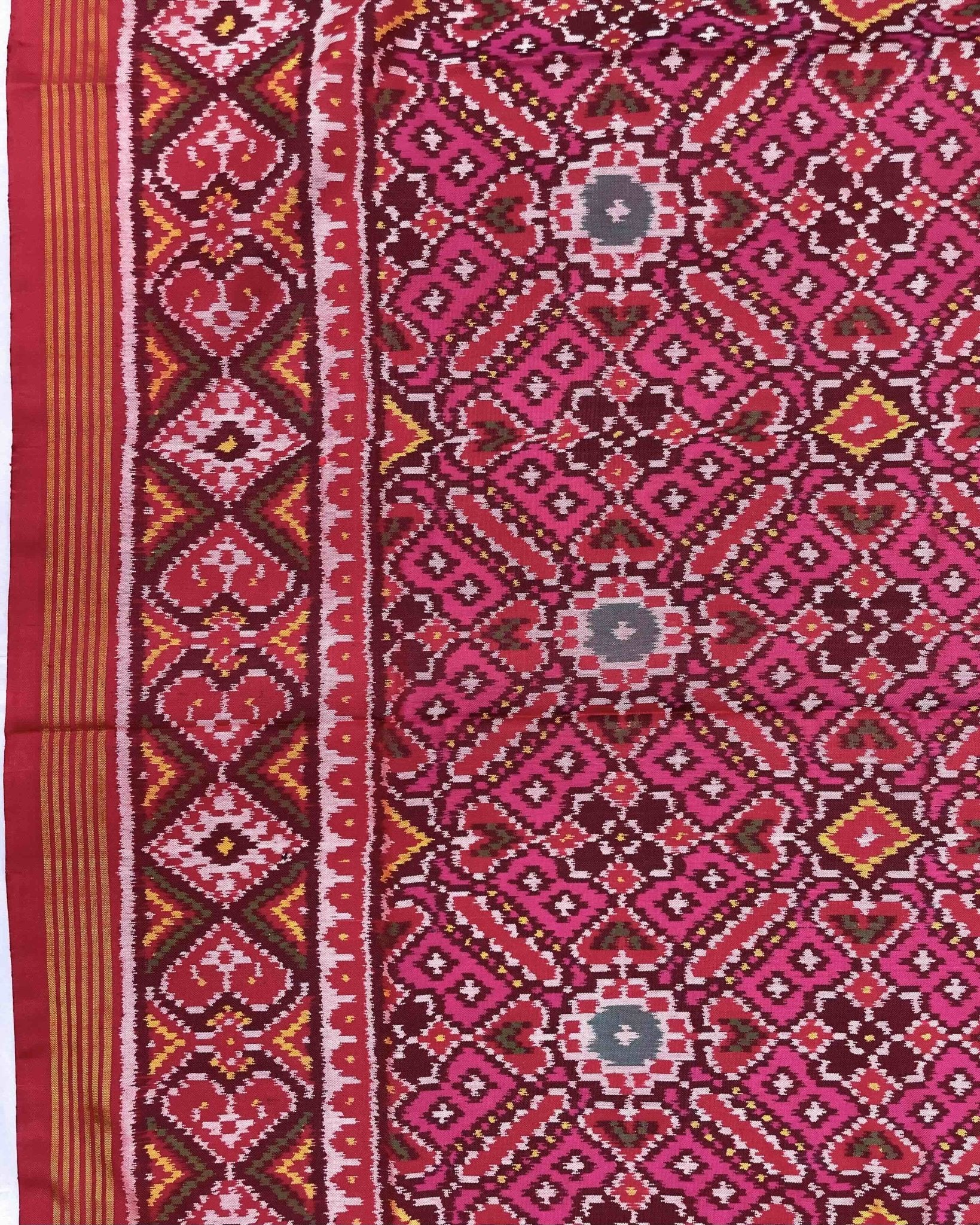 Red & Pink Manekchowk Patola Saree - SindhoiPatolaArt