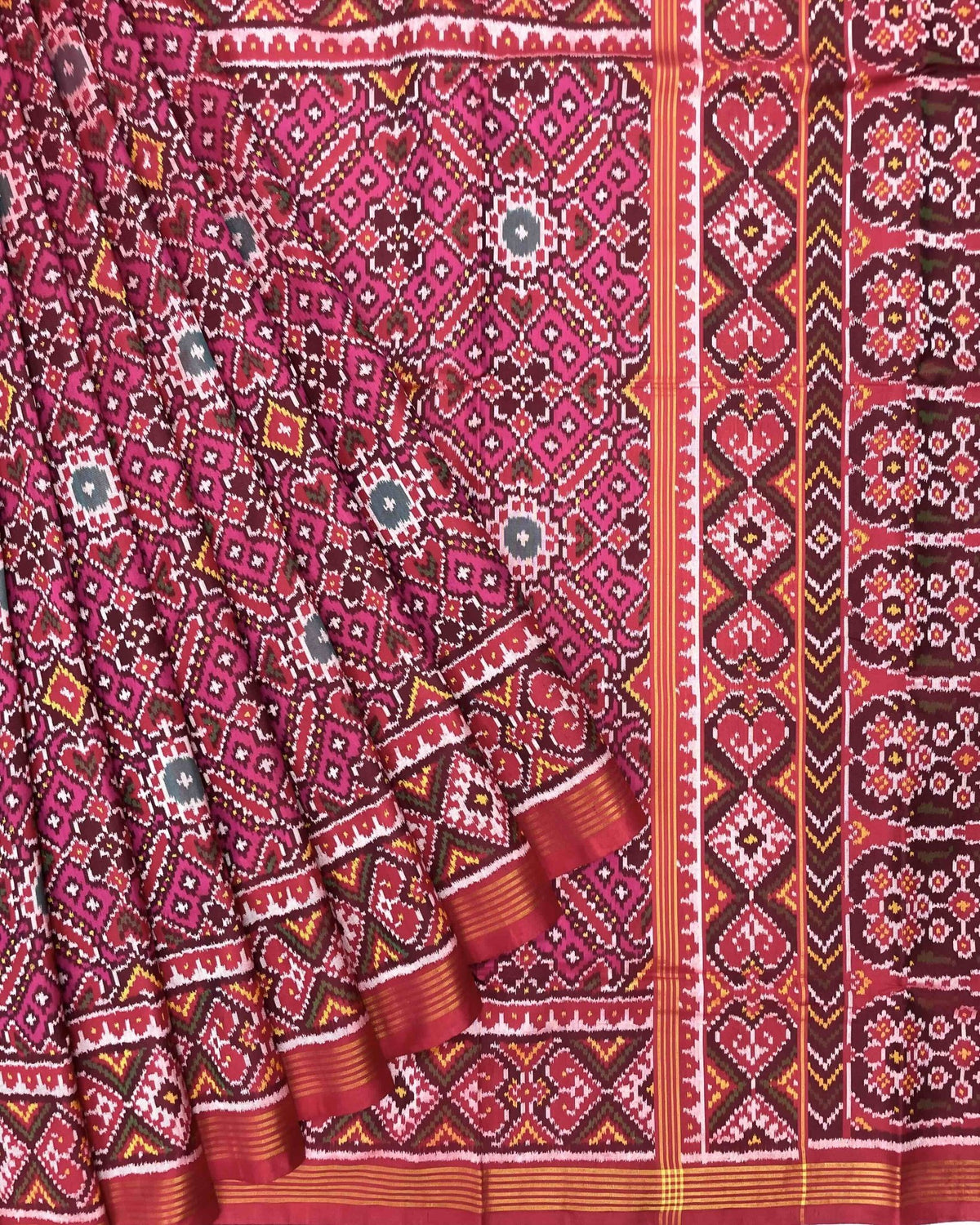 Red & Pink Manekchowk Patola Saree - SindhoiPatolaArt