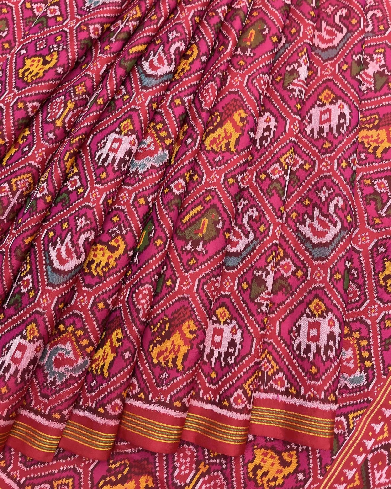 Red & Pink Narikunj Patola Saree - SindhoiPatolaArt