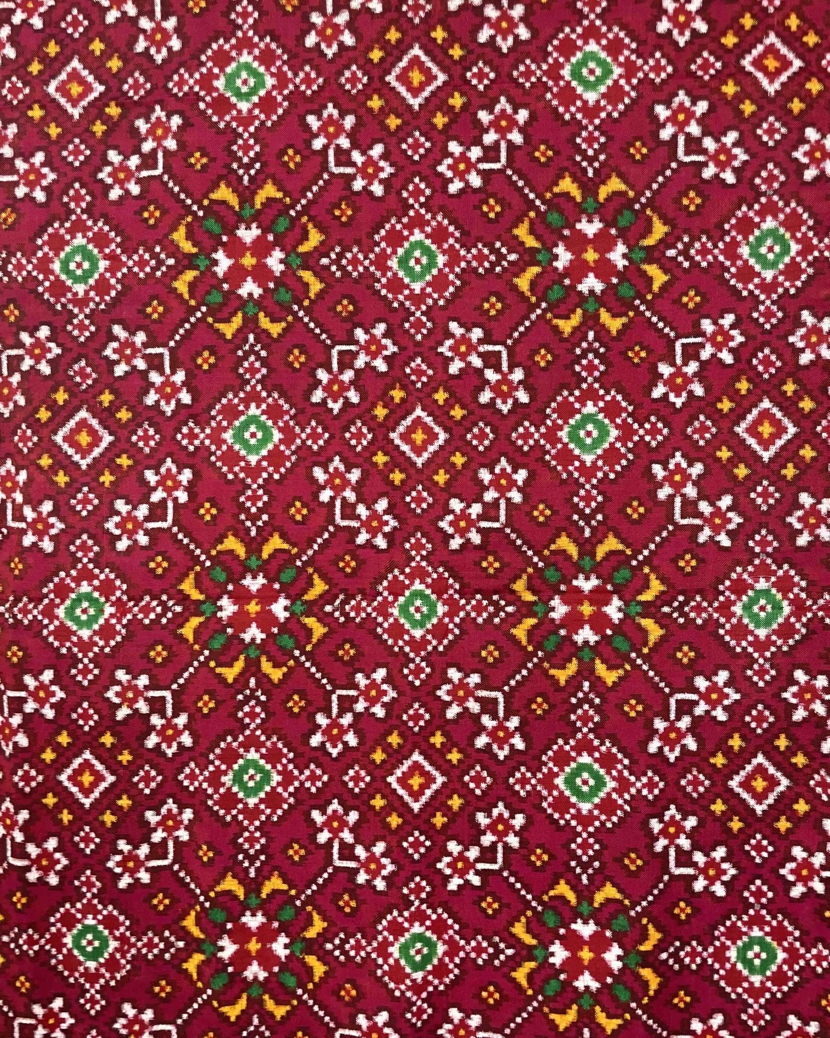 Red & Pink Navratan Designer Patola Dupatta - SindhoiPatolaArt