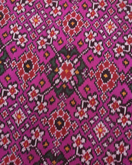 Red & Pink Navratan Twill Patola Saree - SindhoiPatolaArt