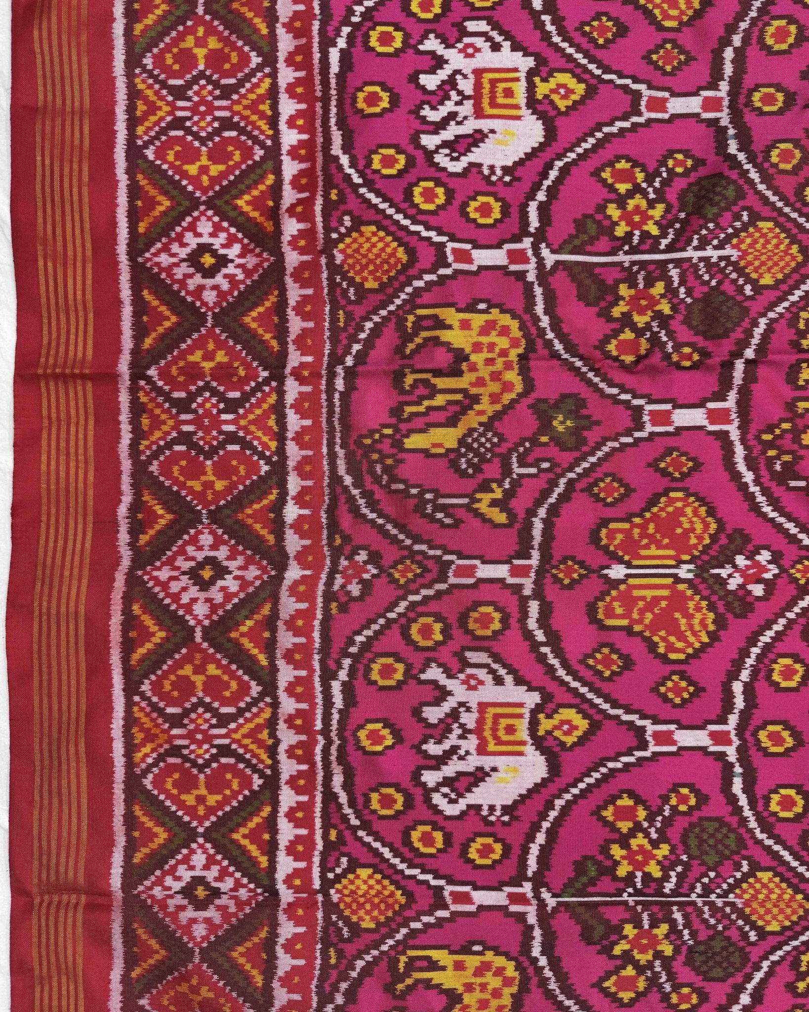 Red & Pink New Narikunj Design Semi Double Ikat Patola Saree - SindhoiPatolaArt