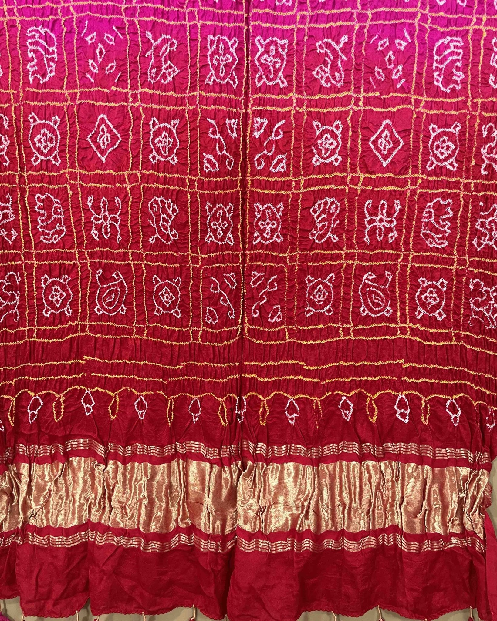 Red & Pink Shaded Bandhani Dupatta - SindhoiPatolaArt