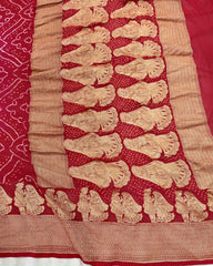 Red & Pink Shaded Georgette Bandhani Saree - SindhoiPatolaArt