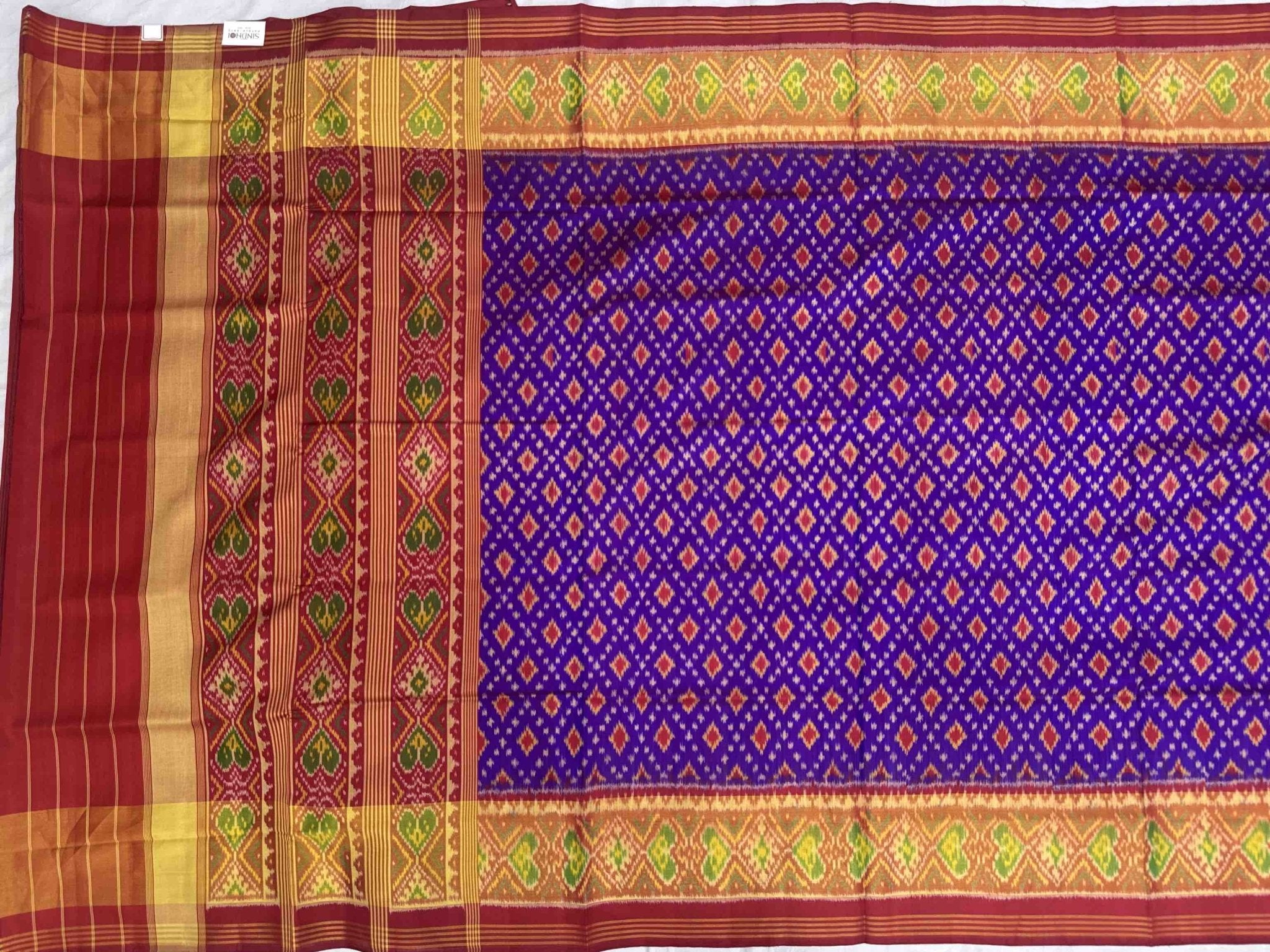 Red & Purple butta design Rajkot Patola Saree - SindhoiPatolaArt