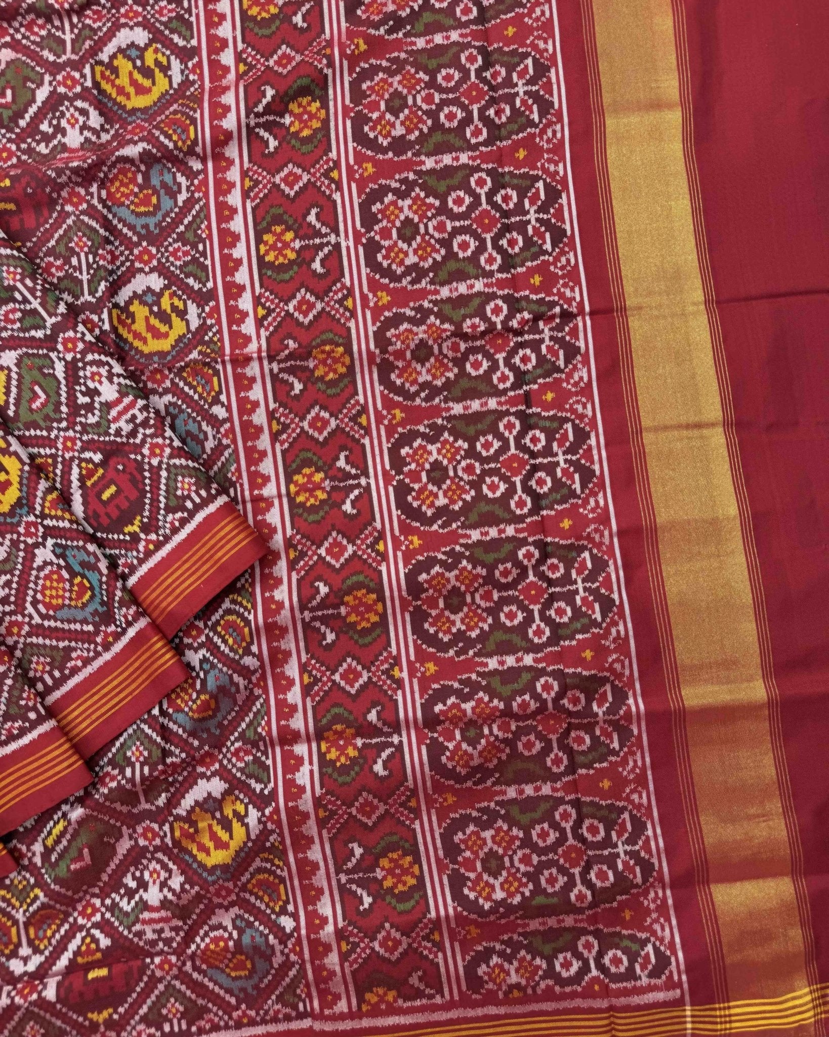 Red Small Figure Narikunj Semi Double Patola Saree - SindhoiPatolaArt