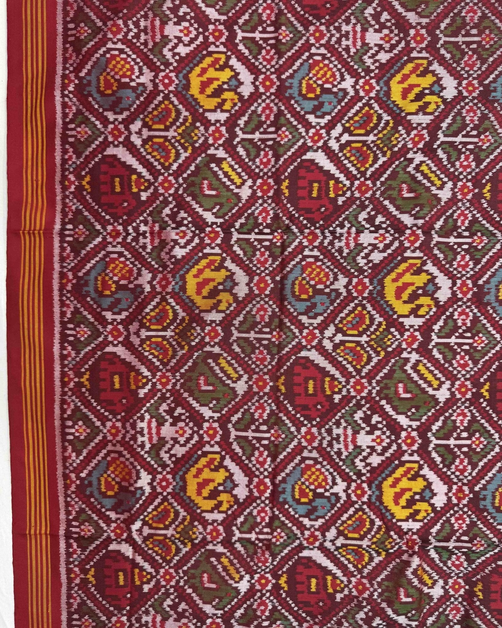 Red Small Figure Narikunj Semi Double Patola Saree - SindhoiPatolaArt