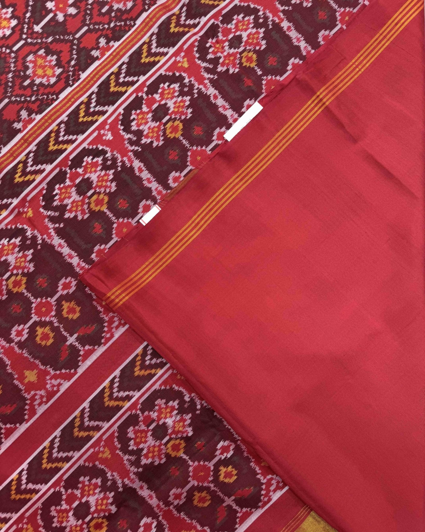Red Small Flower Semi Double Ikat Patola Saree - SindhoiPatolaArt