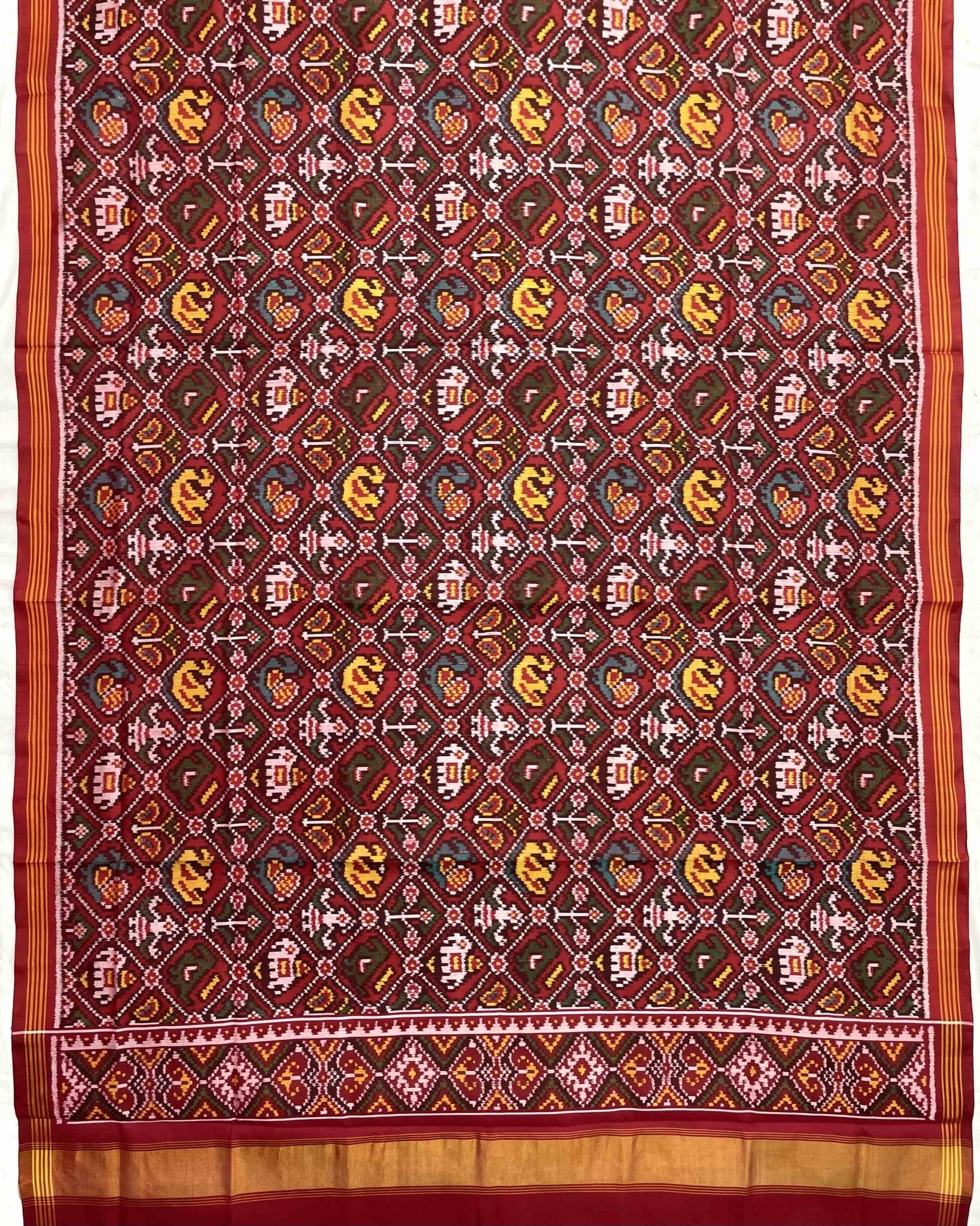 Red Small Narikunj Patola Dupatta - SindhoiPatolaArt