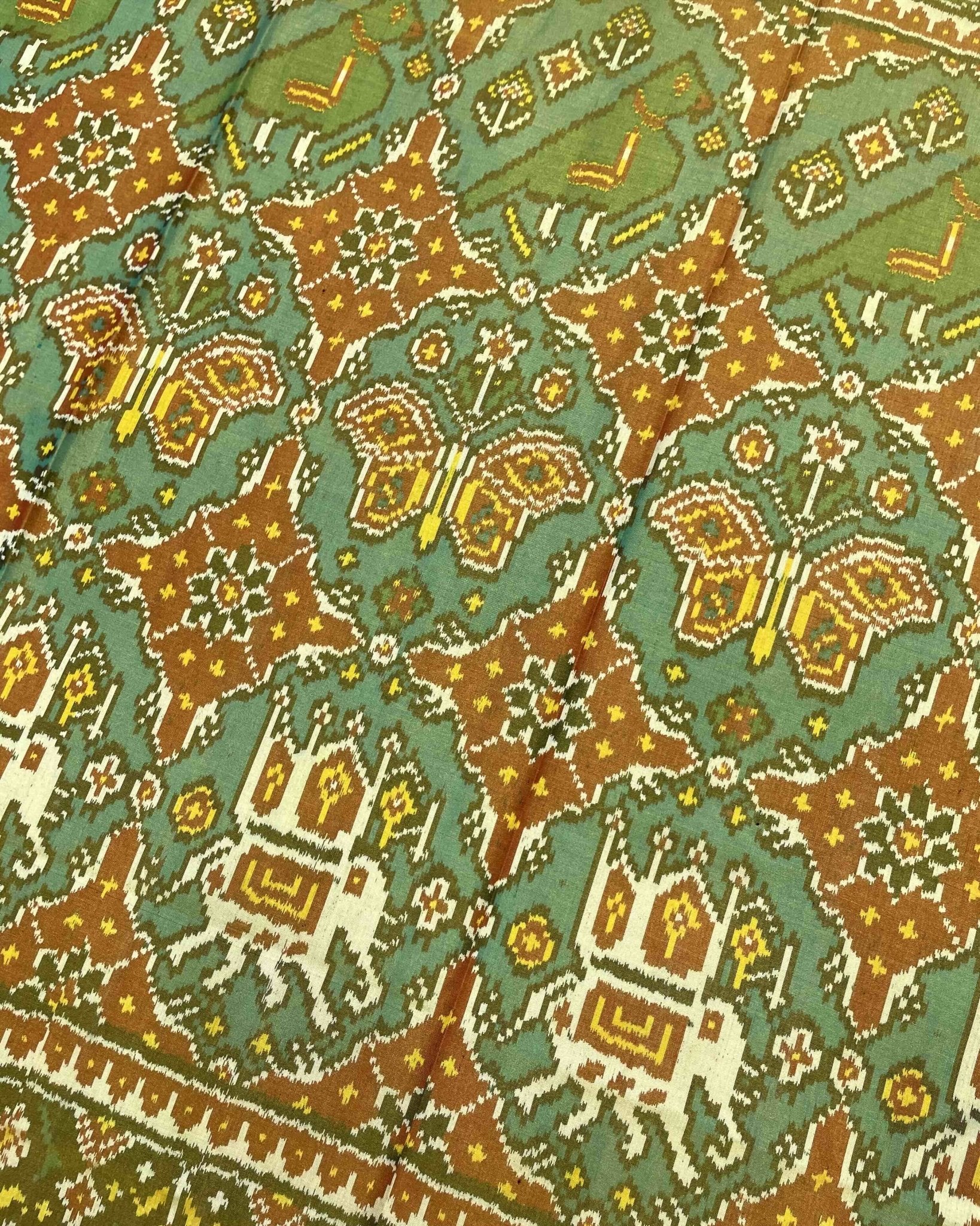 Red & Turquoise Big Figure Narikunj Tissue Patola Saree - SindhoiPatolaArt