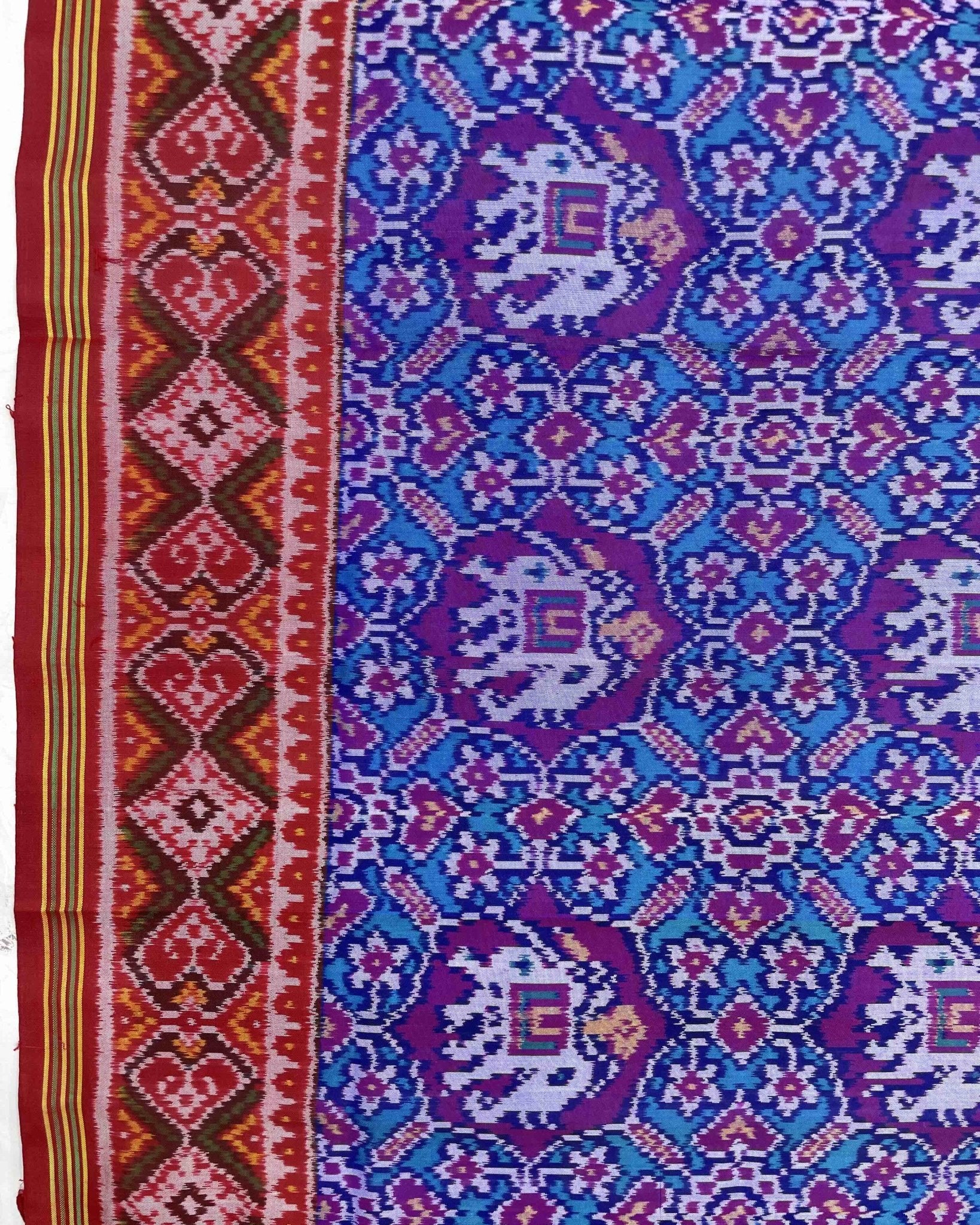 Red & Turquoise Elephant Manekchowk Designer Patola Saree - SindhoiPatolaArt