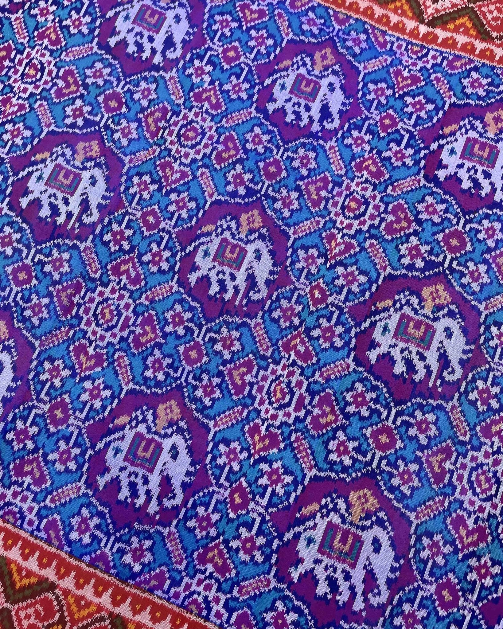 Red & Turquoise Elephant Manekchowk Designer Patola Saree - SindhoiPatolaArt