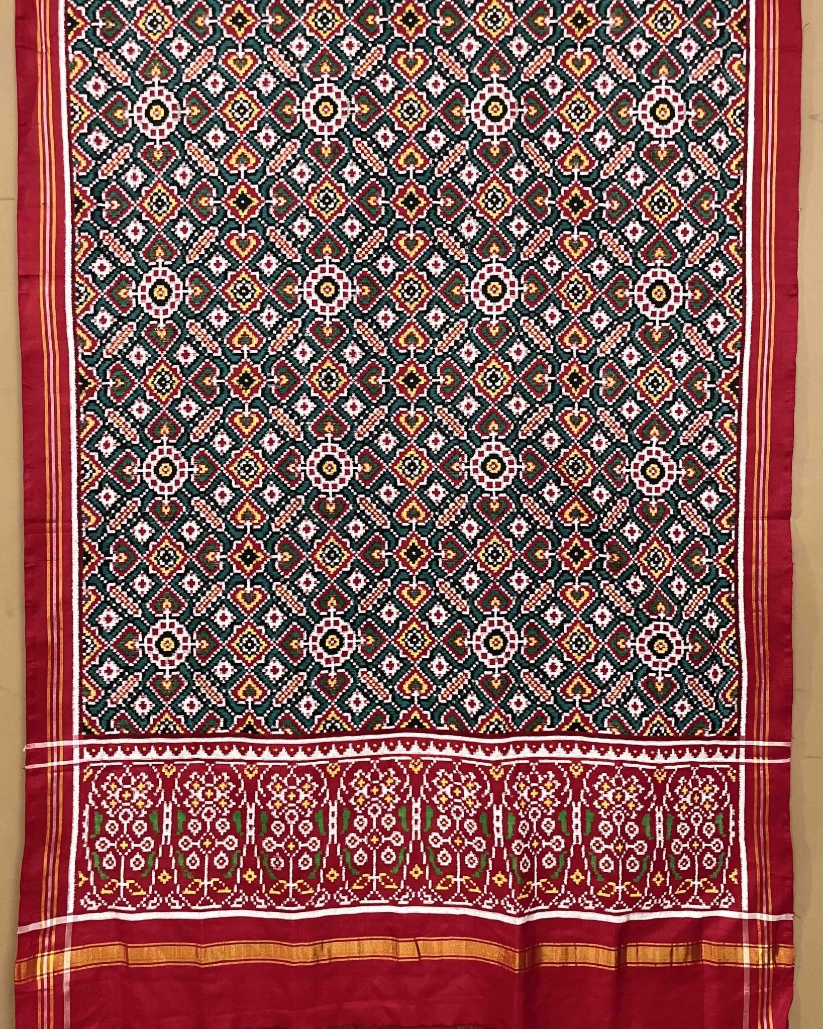 Red & Turquoise Manekchowk Patola Dupatta - SindhoiPatolaArt