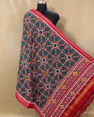 Red & Turquoise Manekchowk Patola Dupatta - SindhoiPatolaArt