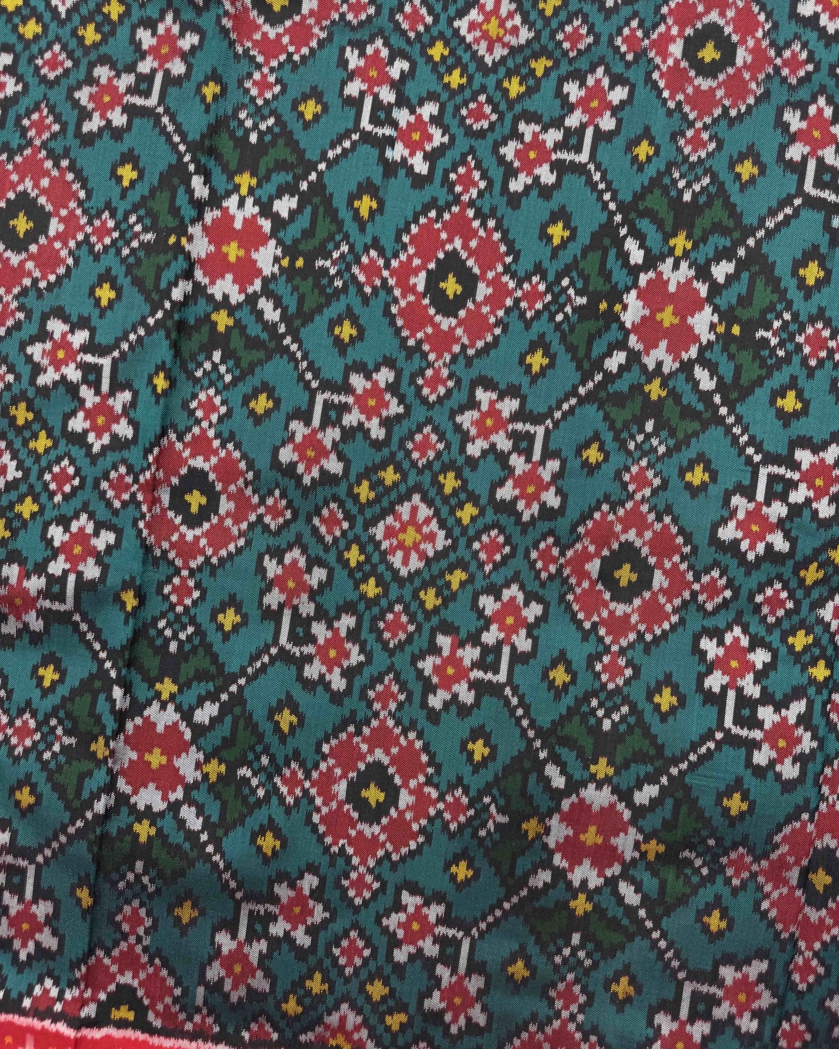 Red & Turquoise Navratan Semi Double Ikat Patola Saree - SindhoiPatolaArt