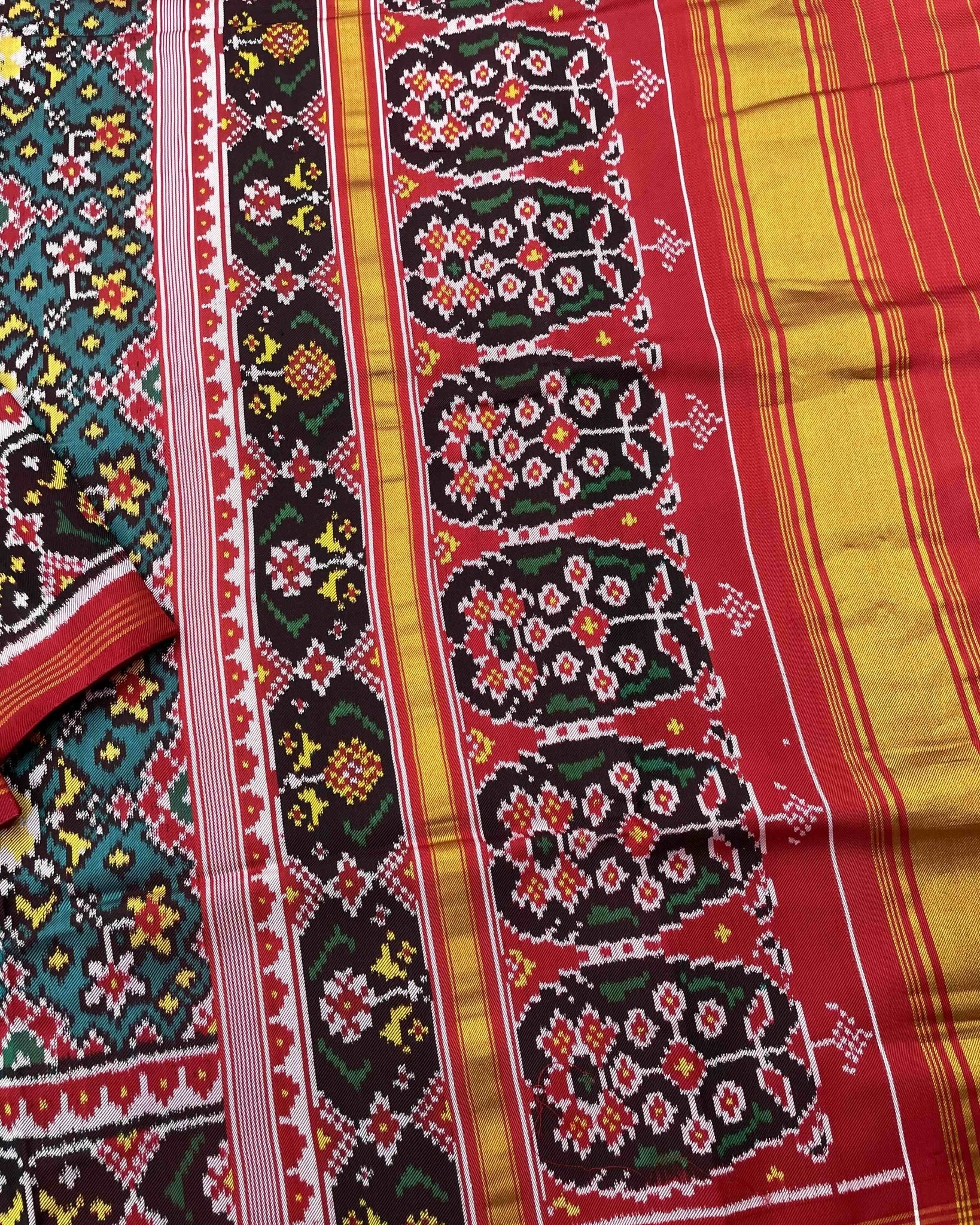 Red & Turquoise Navratan Twill Patola Saree - SindhoiPatolaArt