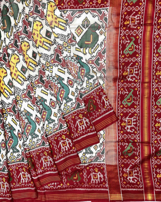 Red & White Big Figure Narikunj Twill Patola Saree - SindhoiPatolaArt