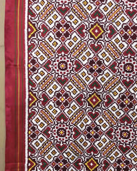 Red & White Manekchowk Patola Dupatta - SindhoiPatolaArt