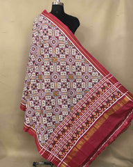 Red & White Manekchowk Patola Dupatta - SindhoiPatolaArt